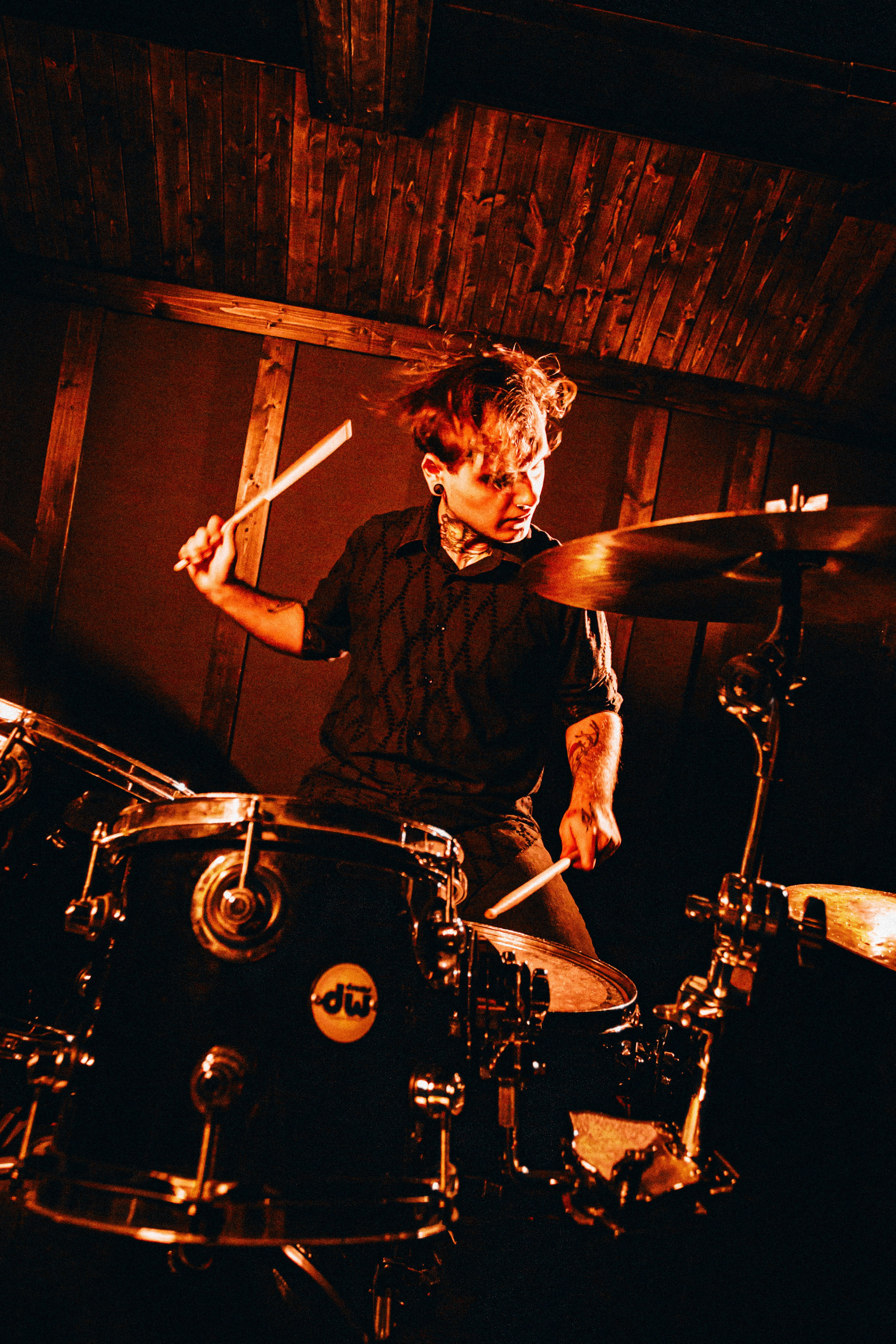 Контент — Барабанщик. Александр Атлес Фотограф