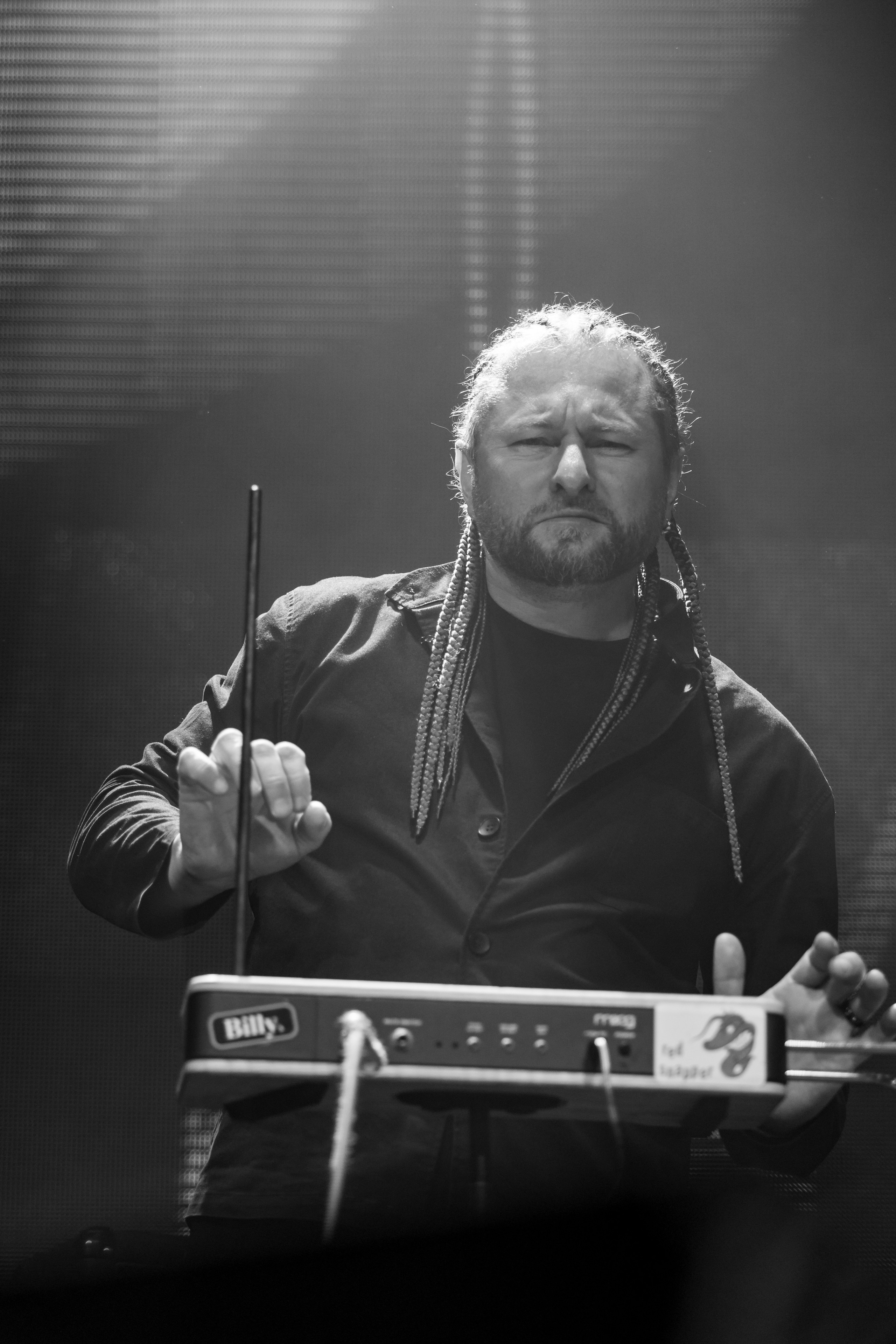 Концерт Billy’s Band 11.04.2026 в клубе «Космонавт» (Санкт-Петербург). Портретный фотограф в Санкт-Петербурге Вадим Корнеев