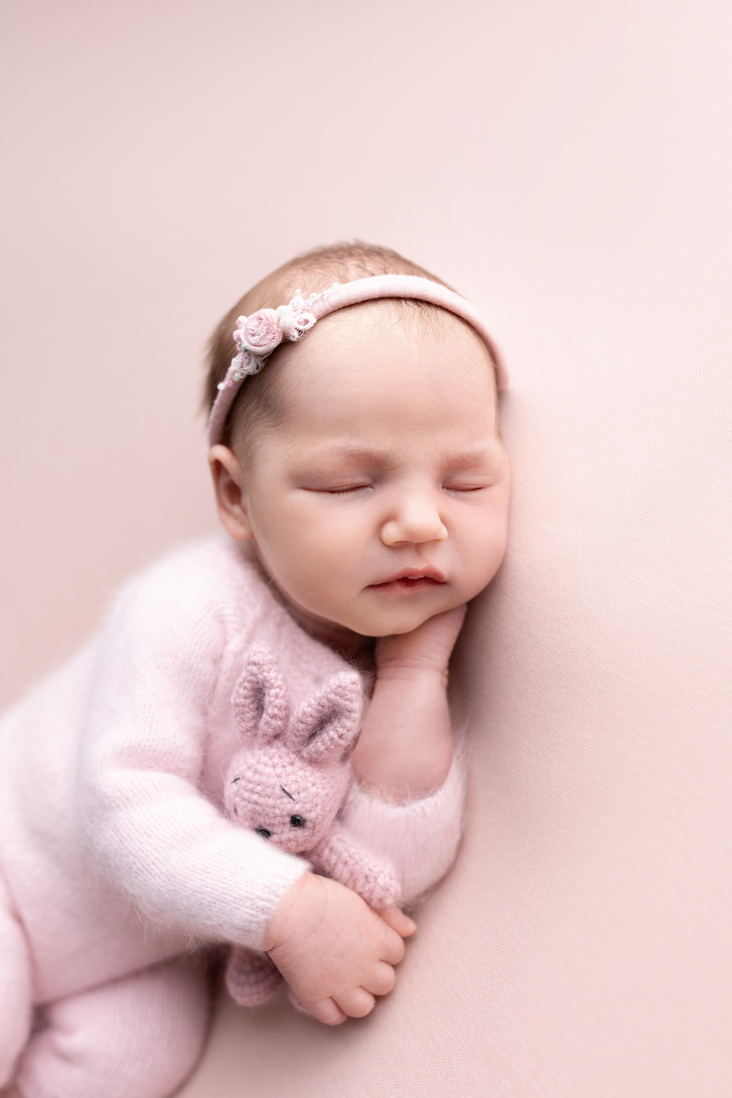 Классический ньюборн newborn. Фотограф новорожденных в г. Барнаул Ренпенинг Катерина