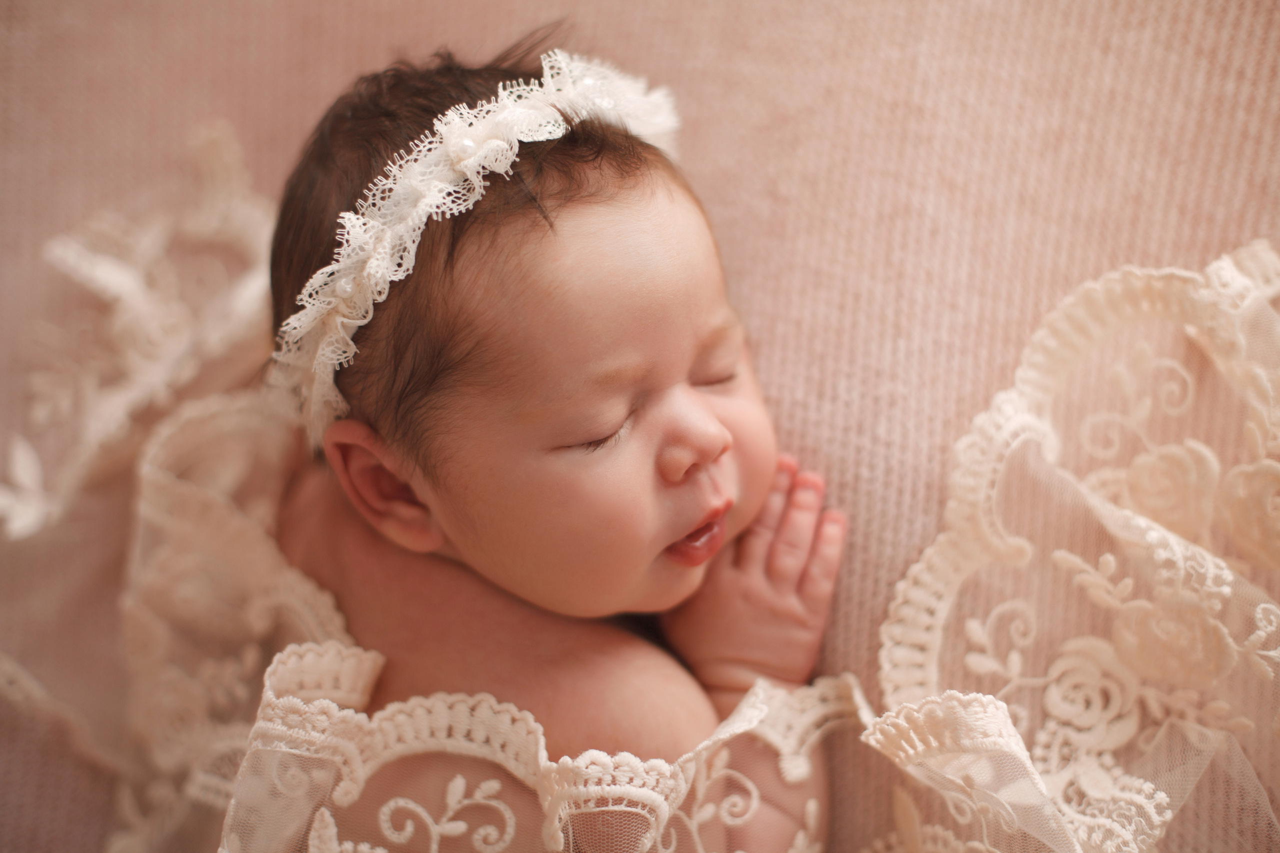 New born classic. Детский и семейный фотограф в Костроме Валентина Белик