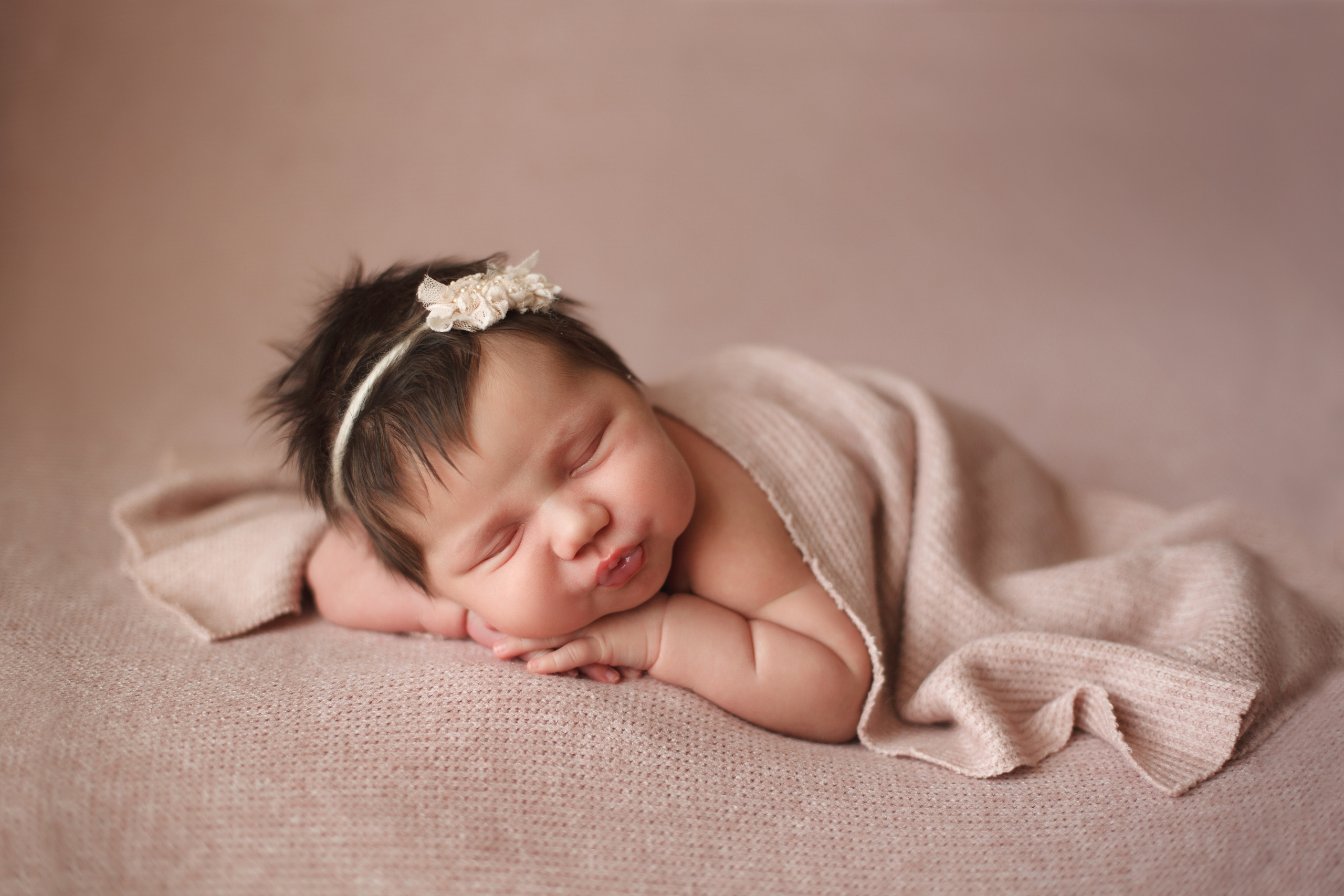 New born classic. Детский и семейный фотограф в Костроме Валентина Белик