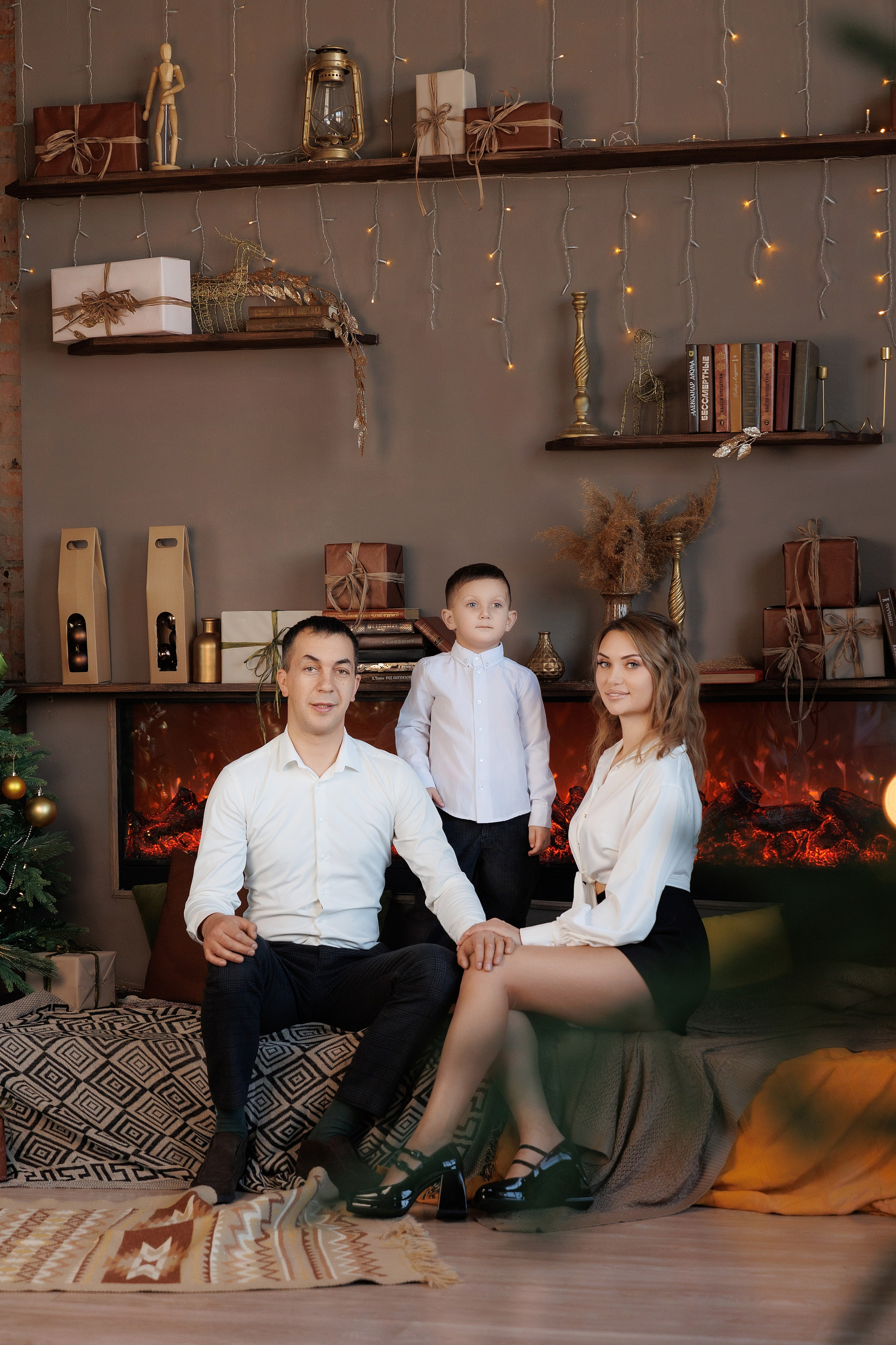 Татьяна с семьей. Фотограф женского портрета, беременности и материнства Харькова Елена