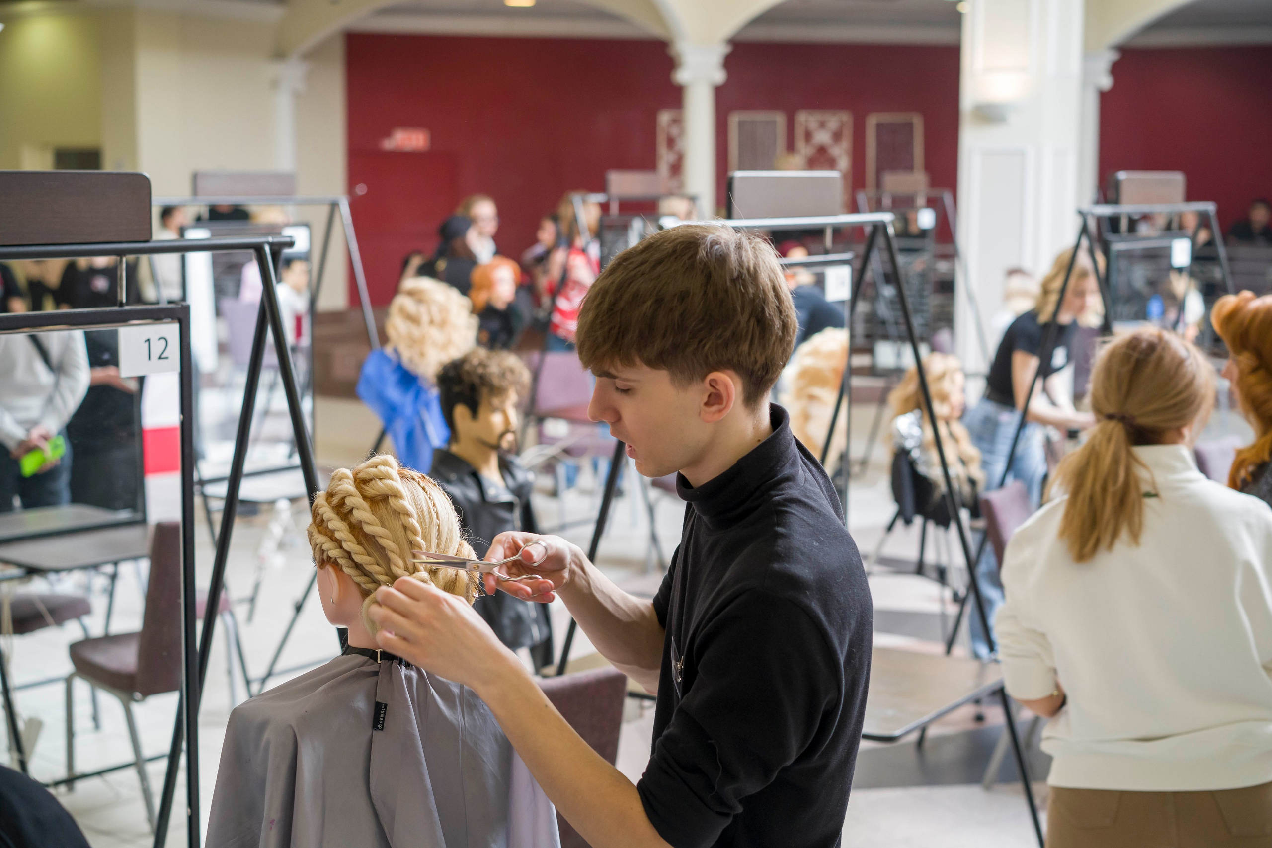 Парикмахерское искусство. Фотограф в Санкт-Петербурге. Репортажная и все съёмки для бизнеса