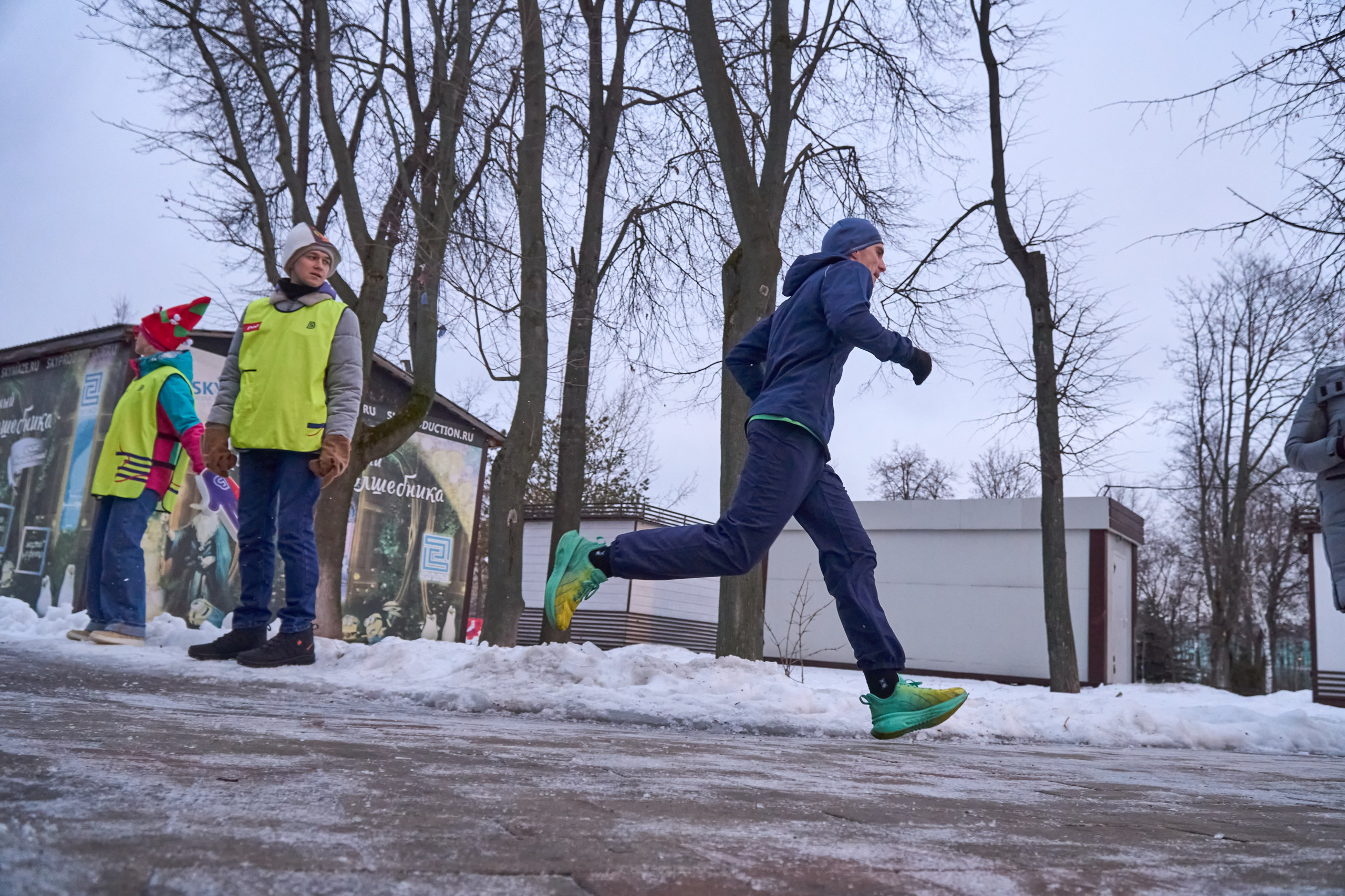 5 вёрст Наташинский 29 декабря 2025. Роман Капилюшов. Бег. Фото. Видео. г. Люберцы