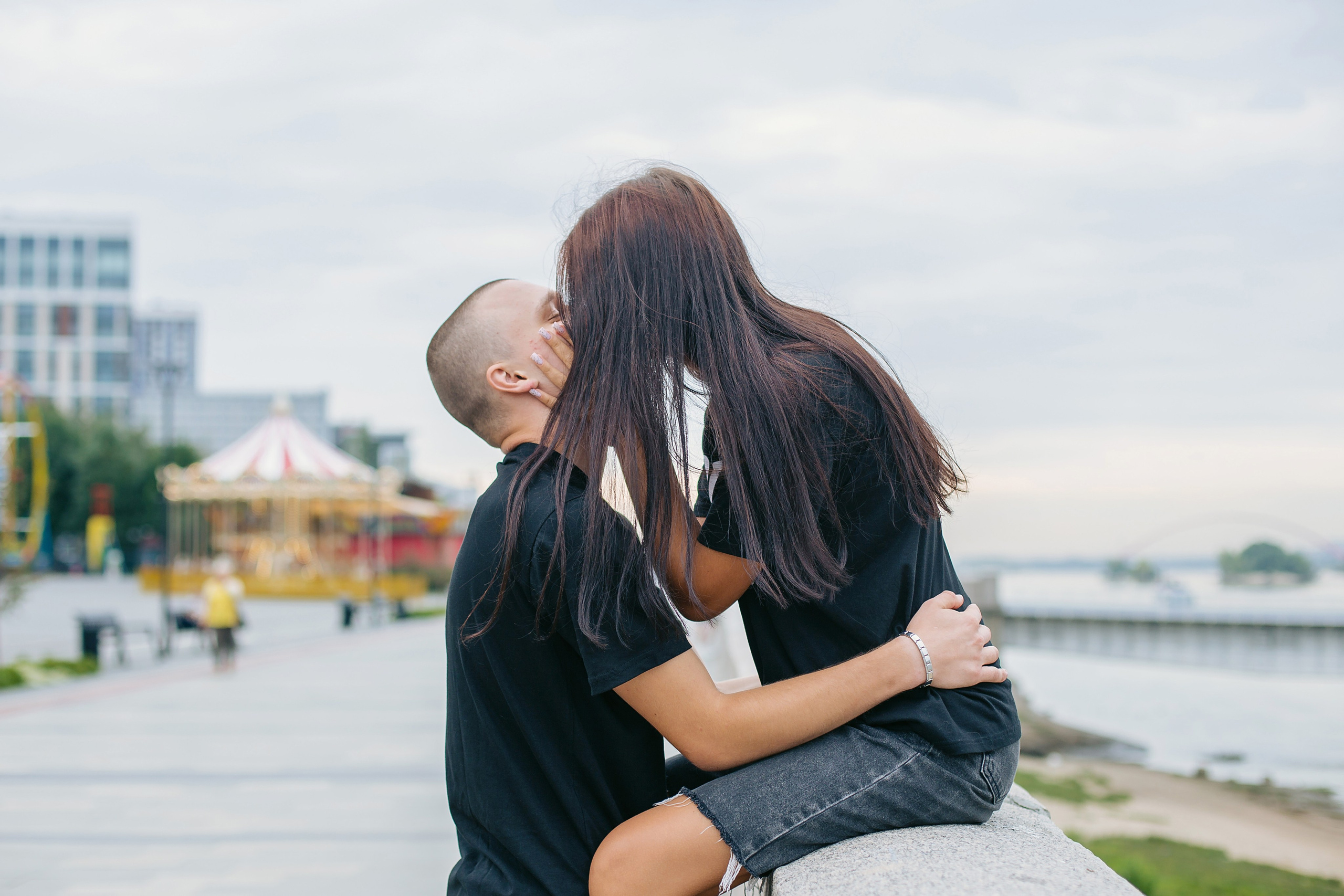 Love story. Выпускные альбомы Искитим, Бердск и Новосибирск Крюкова Елена