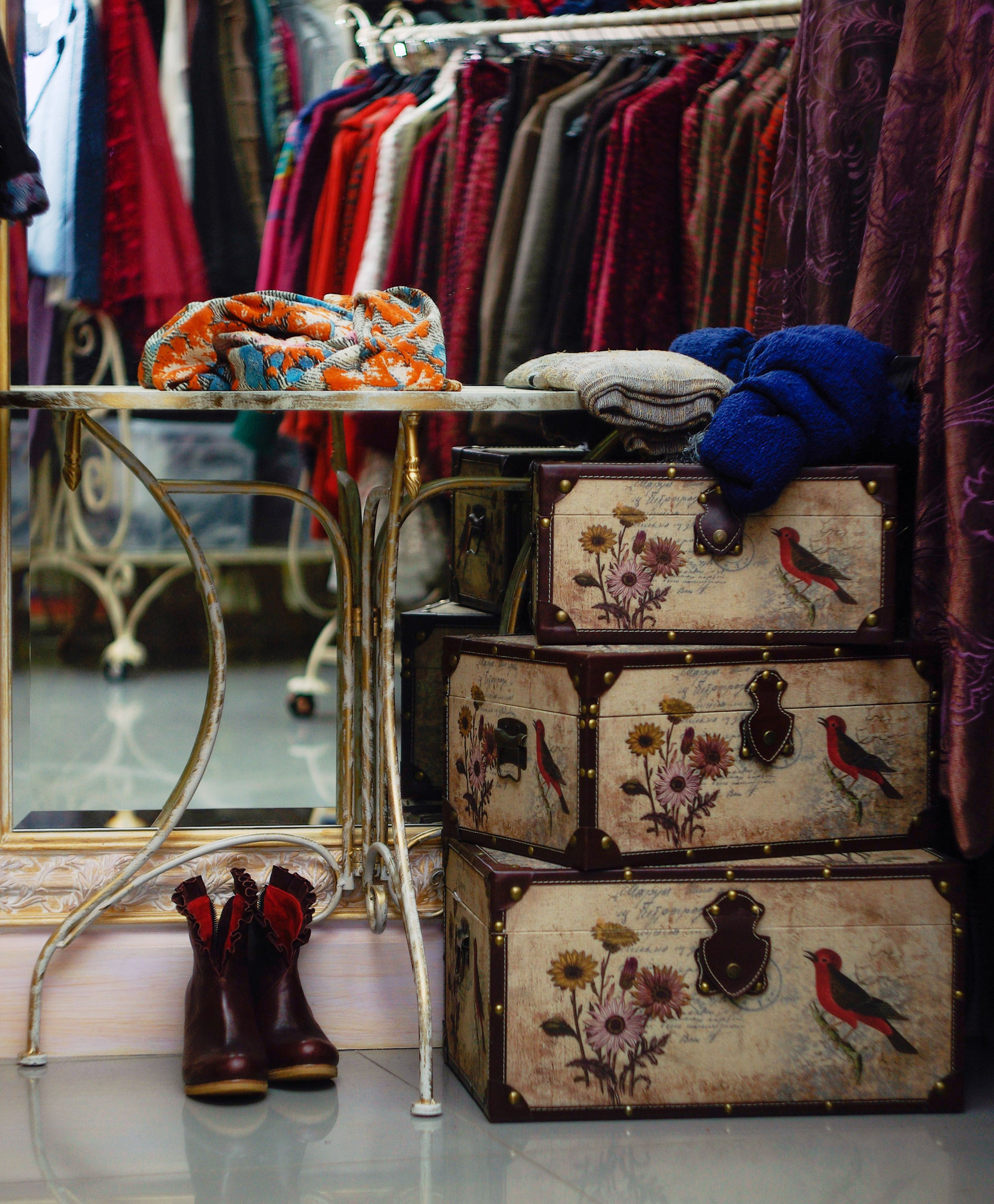 Магазин одежды и тканей. Главная