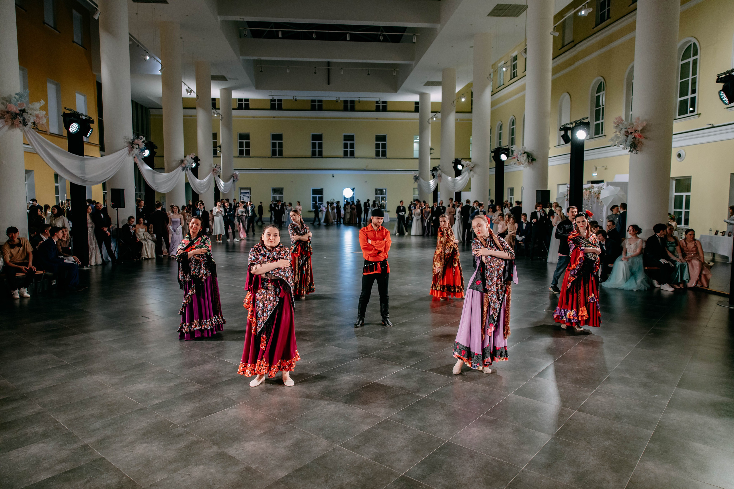 Бал студентов ВШЭ. Фото и видео съемка. Андрей Ионов