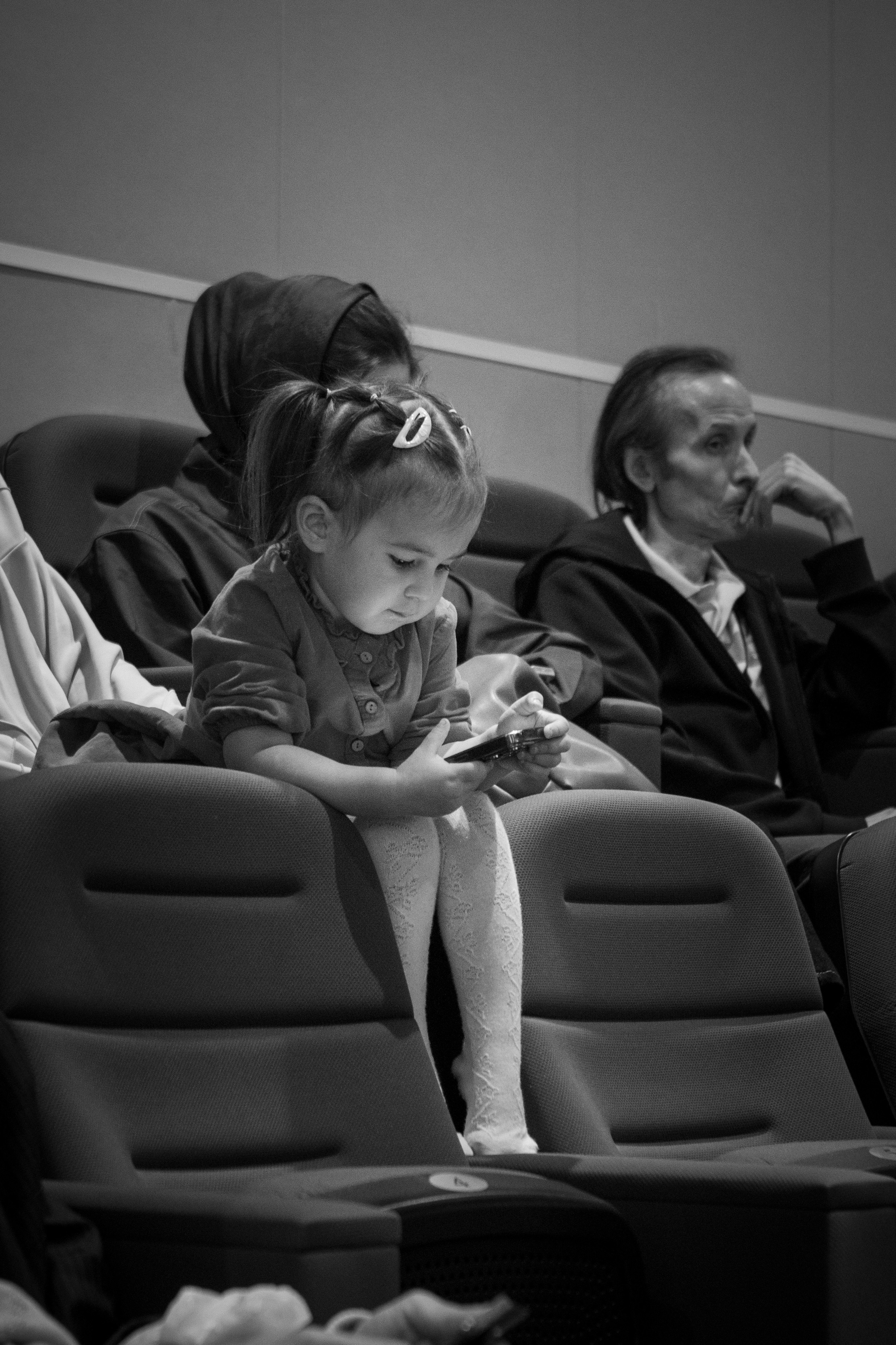 Репортаж с презентации книги — «Москва: город вязевый». Рекламный, предметный, репортажный, семейный фотограф и художник в Москве