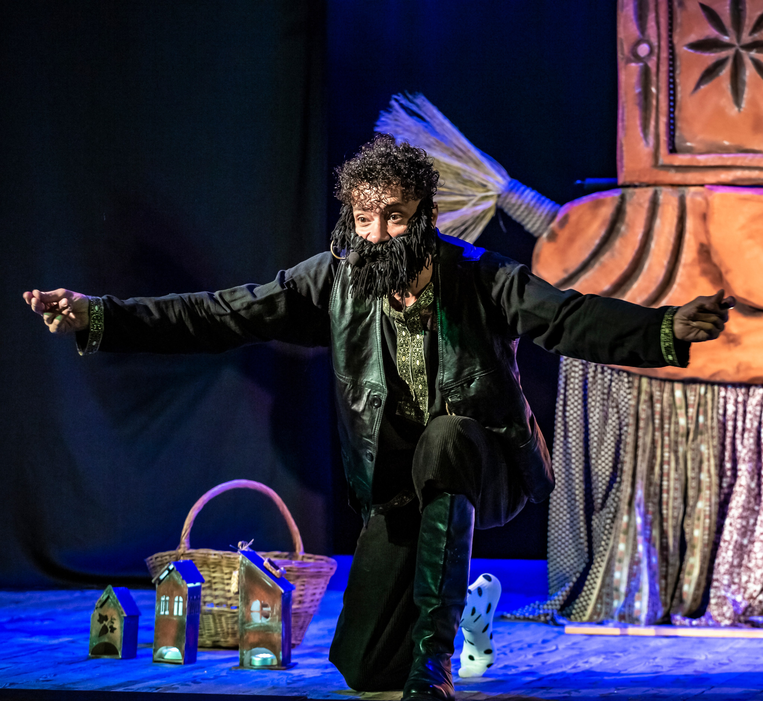 Лапотные сказки спектакль театра Саквояж. Фотограф в Сочи Юрий Шептаев