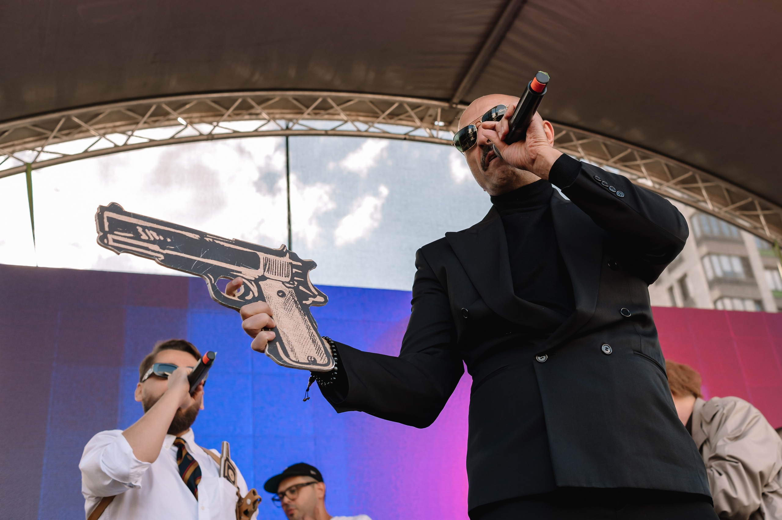 Копы в огне. Репортажный фотограф в Москве и по всему миру Степанова Юлия