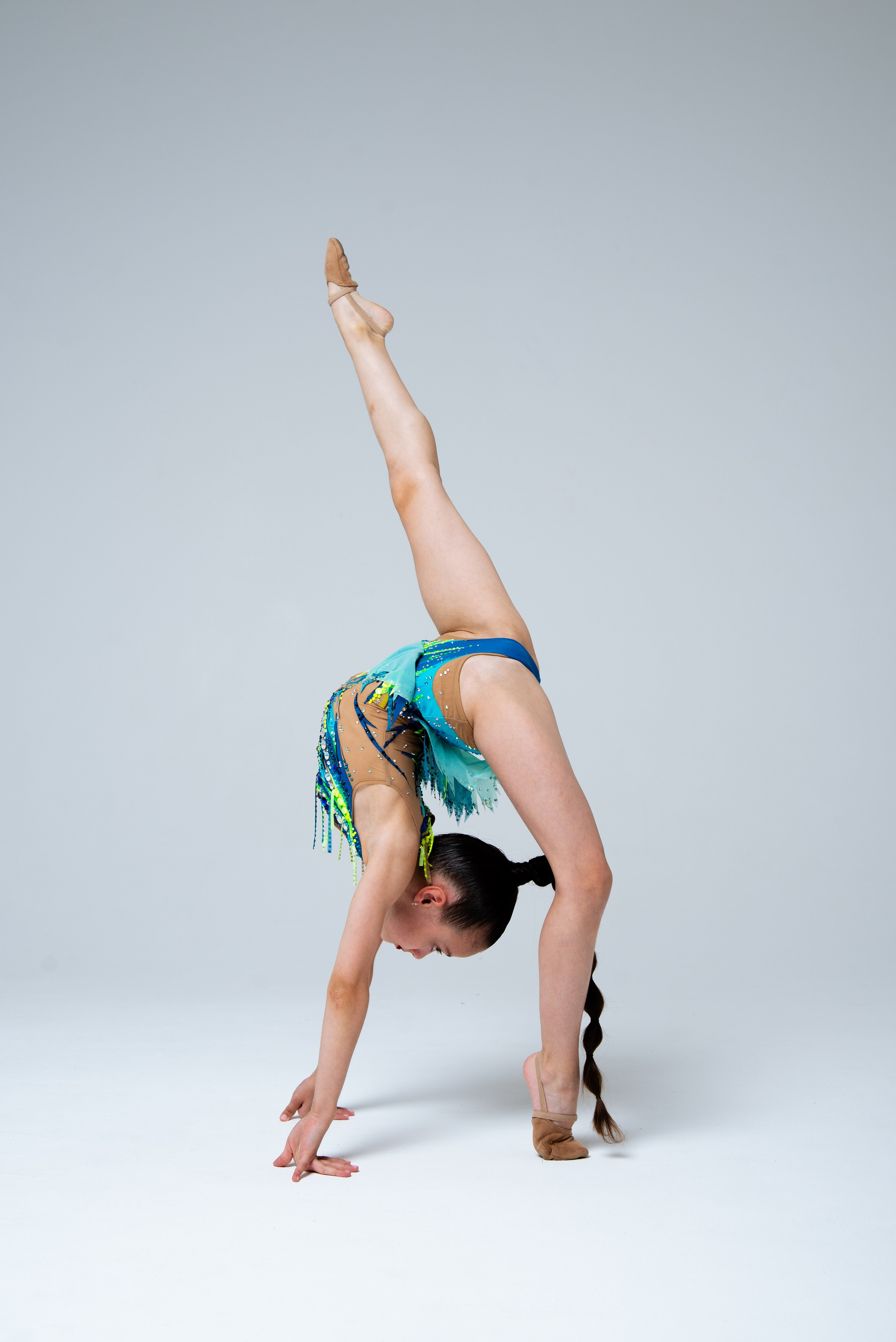 Позы для художественной гимнастики. Photographer Ksenia Kirsanova