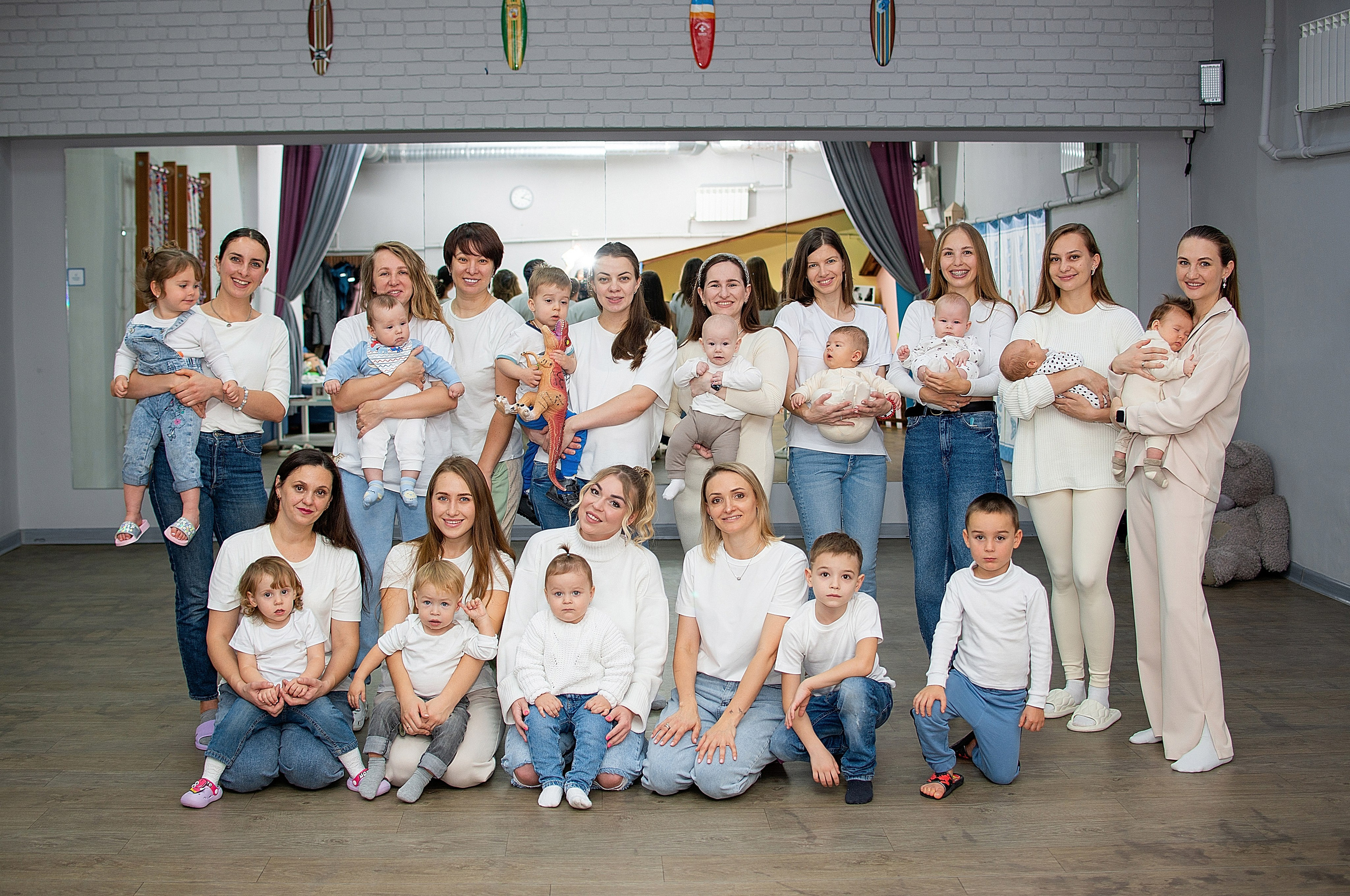 Встреча для мам, клуб по интересам г. Краснодар. Фотограф новорожденных Краснодар Малышенко Надежда