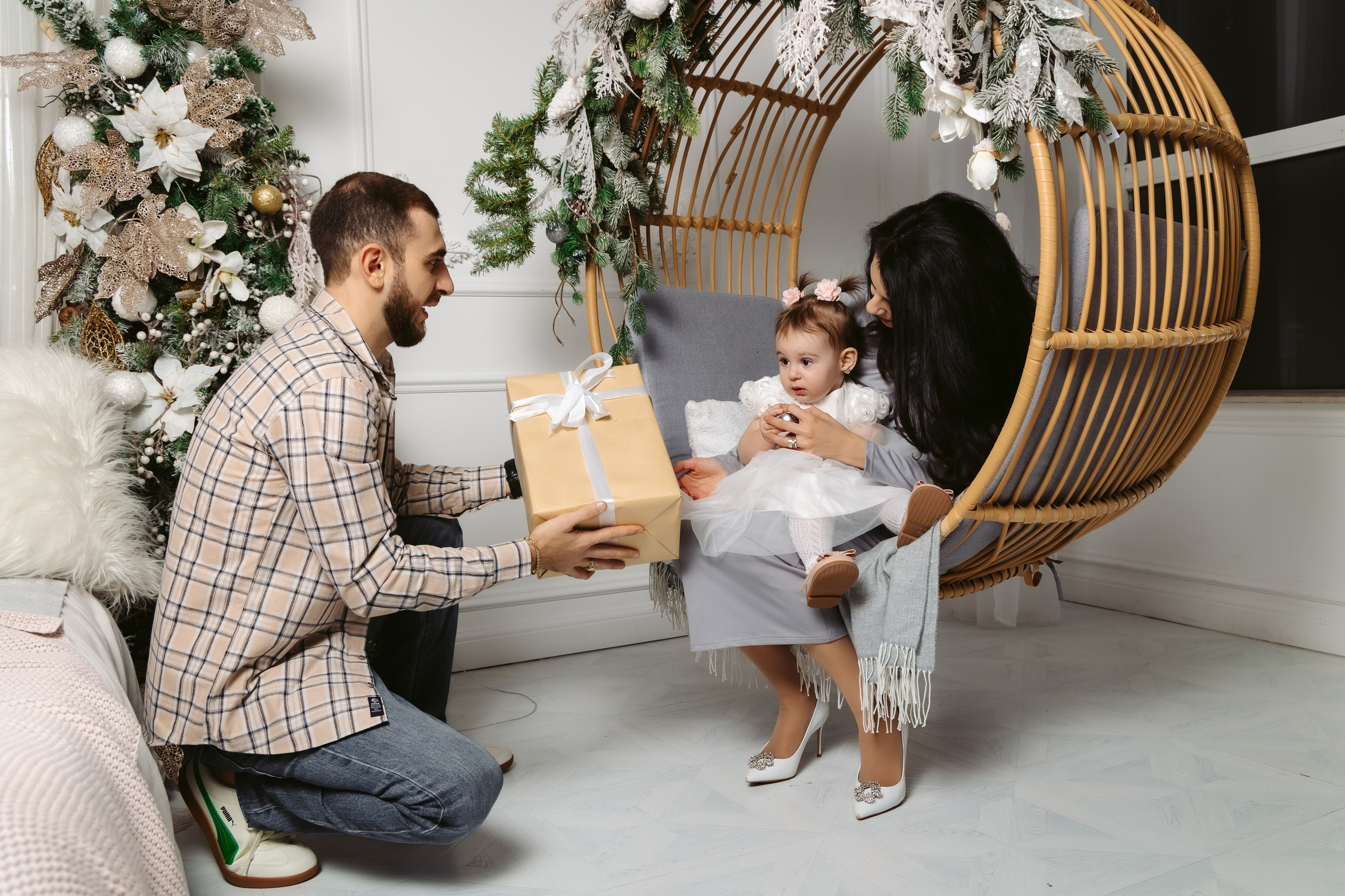 Новый Год 2025. Свадебный Фотограф в Москве Гор Магтагян