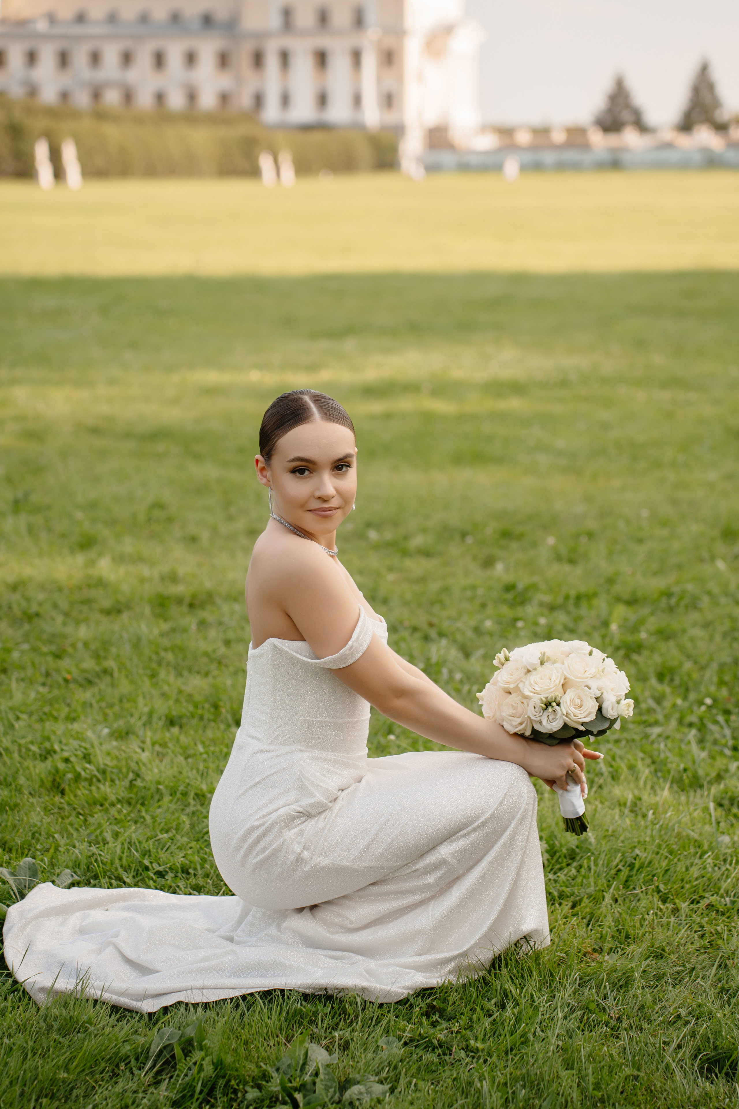 Свадебная фотосессия в парке Архангельское. Свадебный и семейный фотограф в Москве Светлана Зоткина