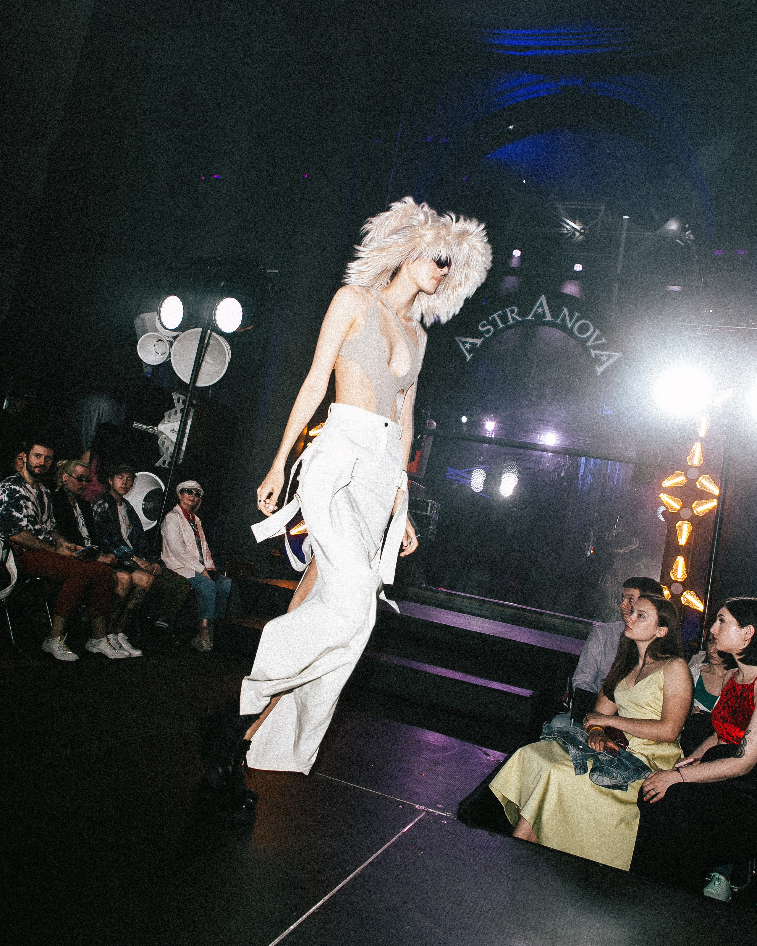 REPORTAGE. Фотограф для брендов в Москве Никита Чикунов