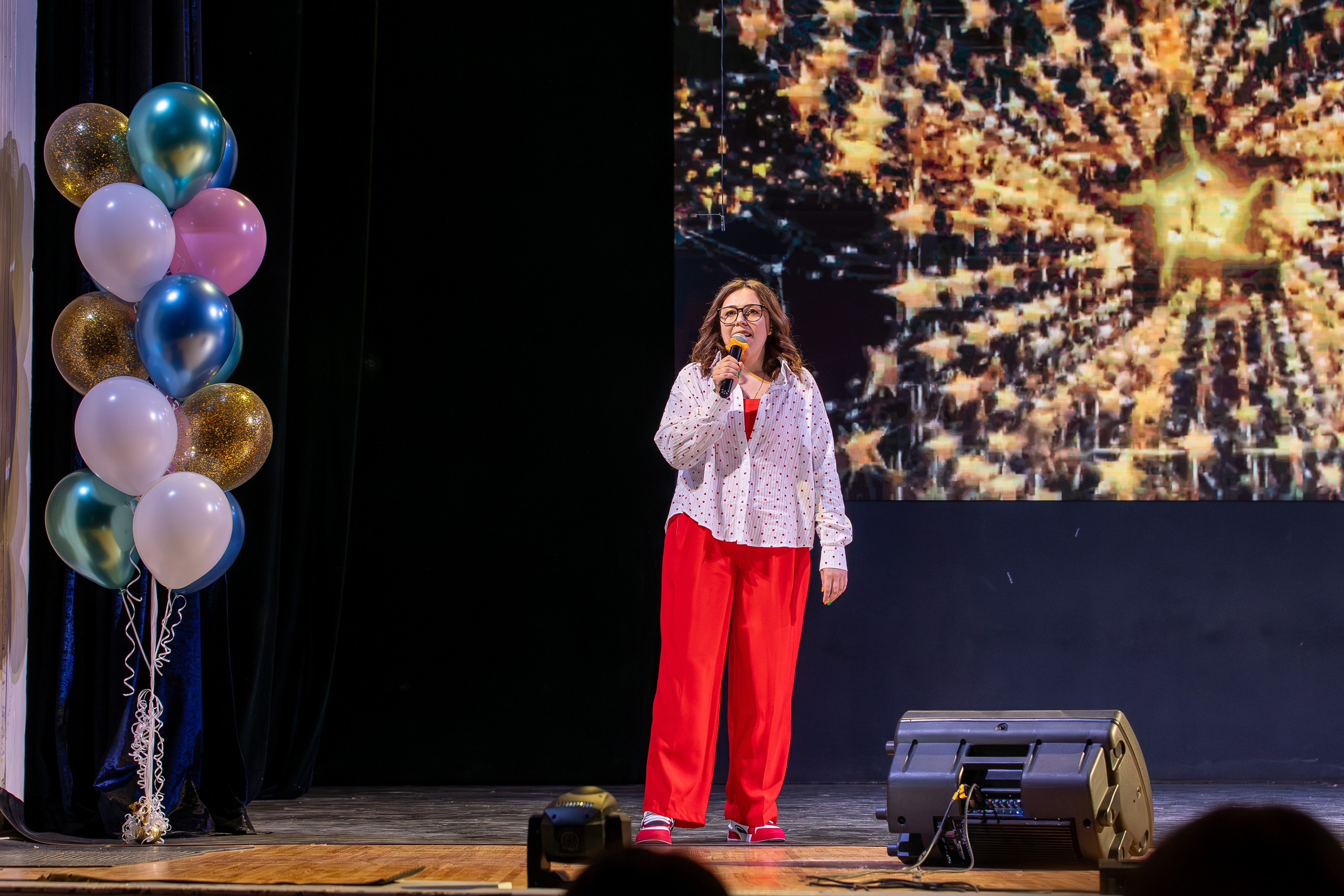 Фото и видео на выпускной в школе и детском саду. Свадебный, семейный видеограф и фотограф в Екатеринбурге Николай Рыков