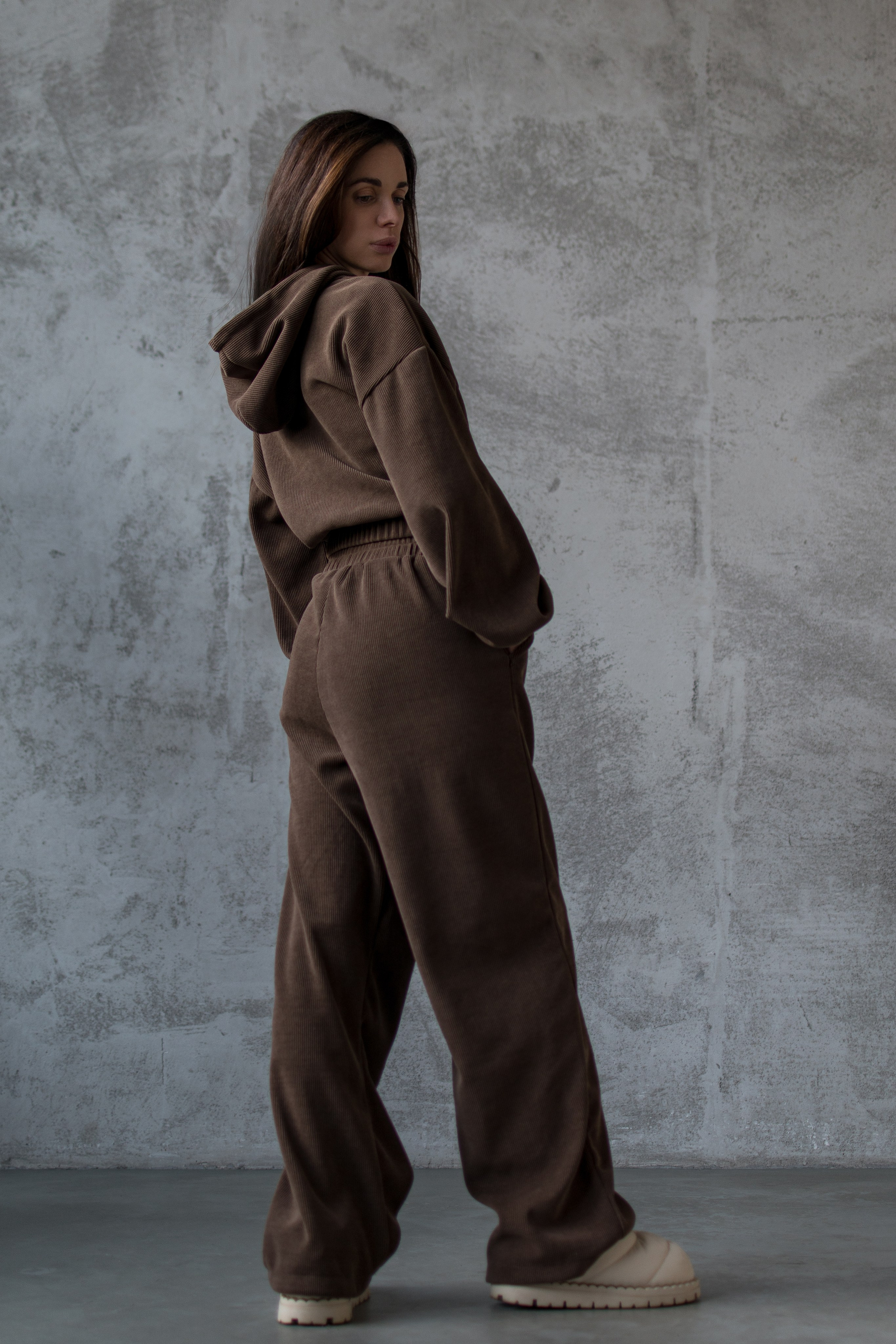 Свитера. Фотограф-ретушер в Крыму Юля Лобурец