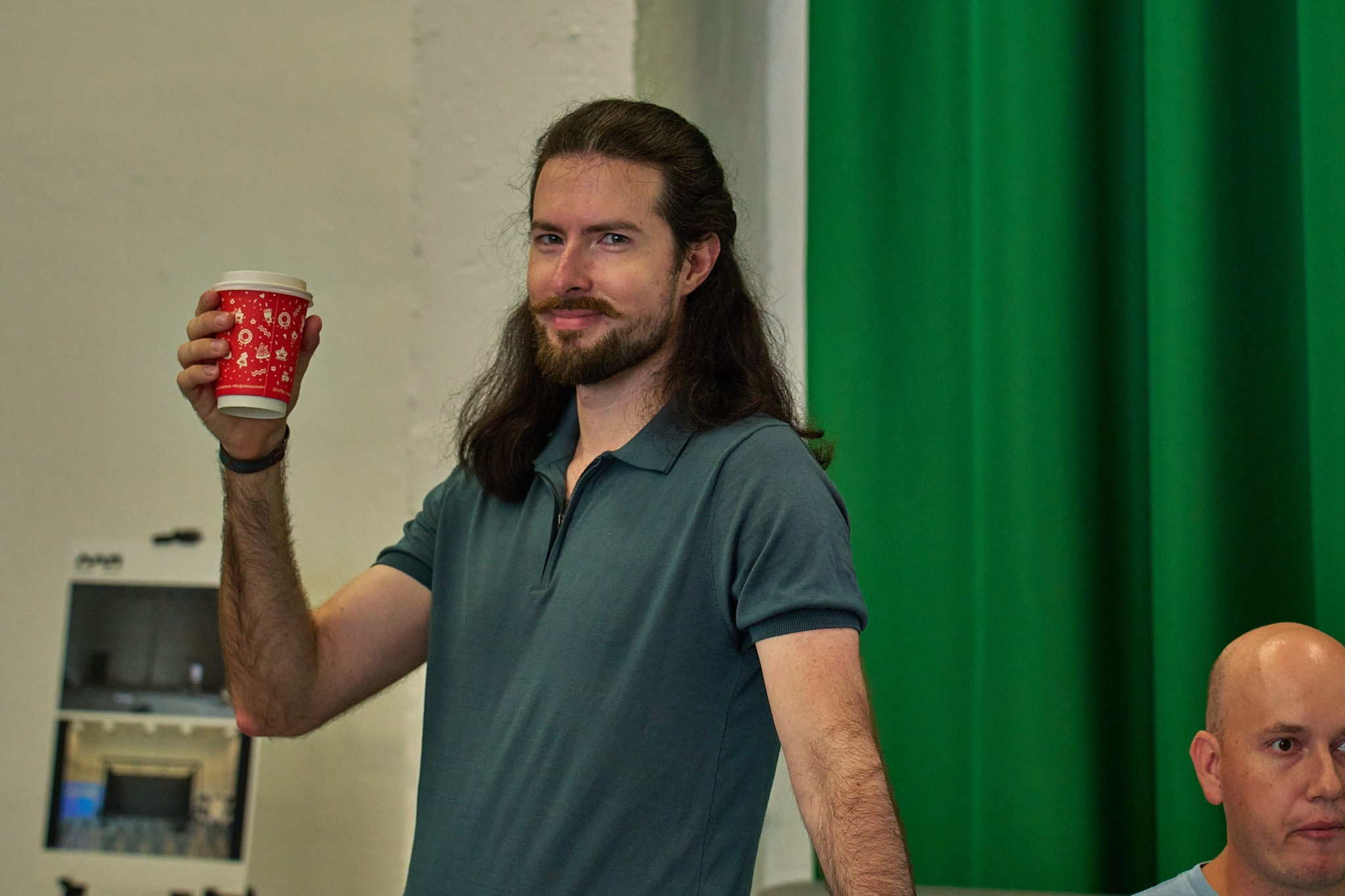 Молодёжный выходной в креативном пространстве. Профессиональный репортажный фотограф Инесса Иминова