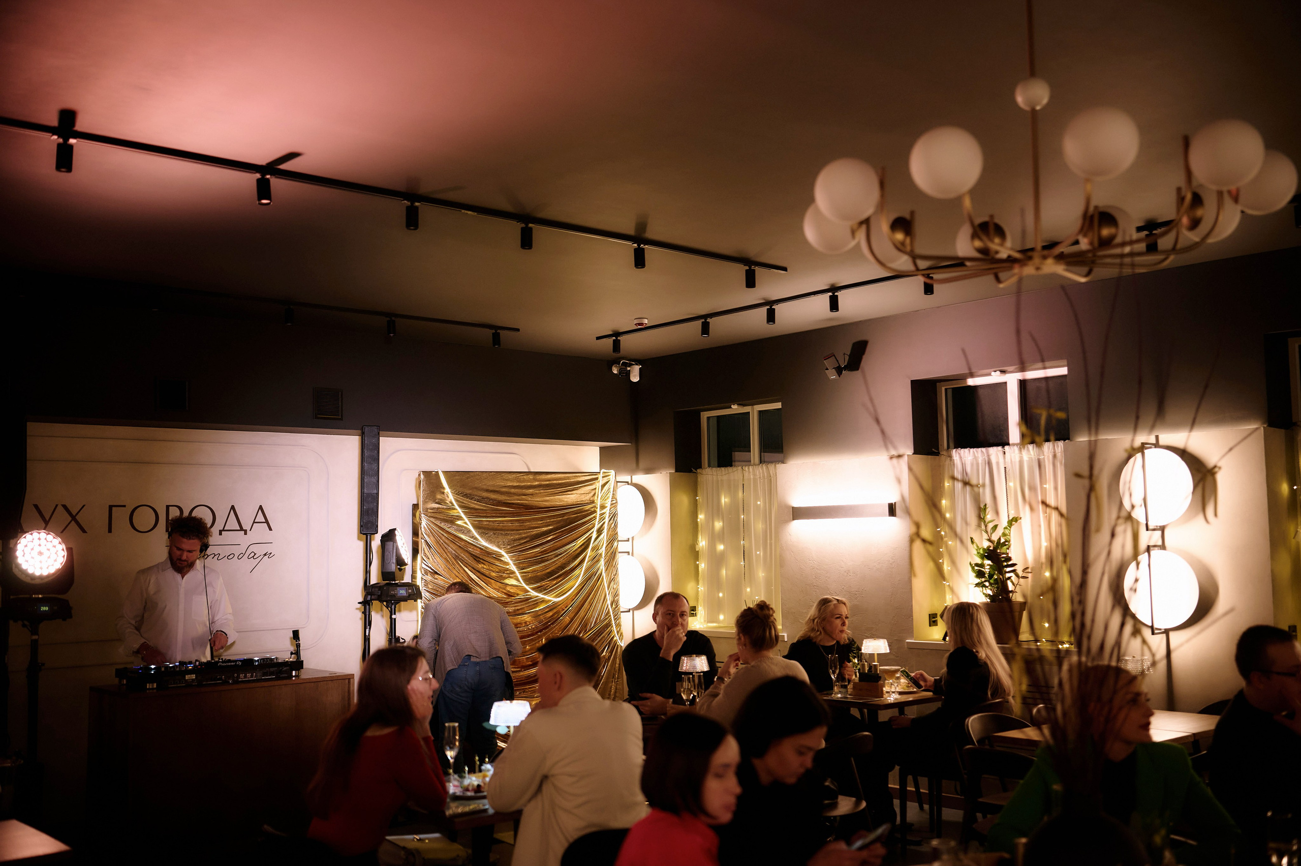 Дух города. Ваш мультижанровый фотограф Александр Белов