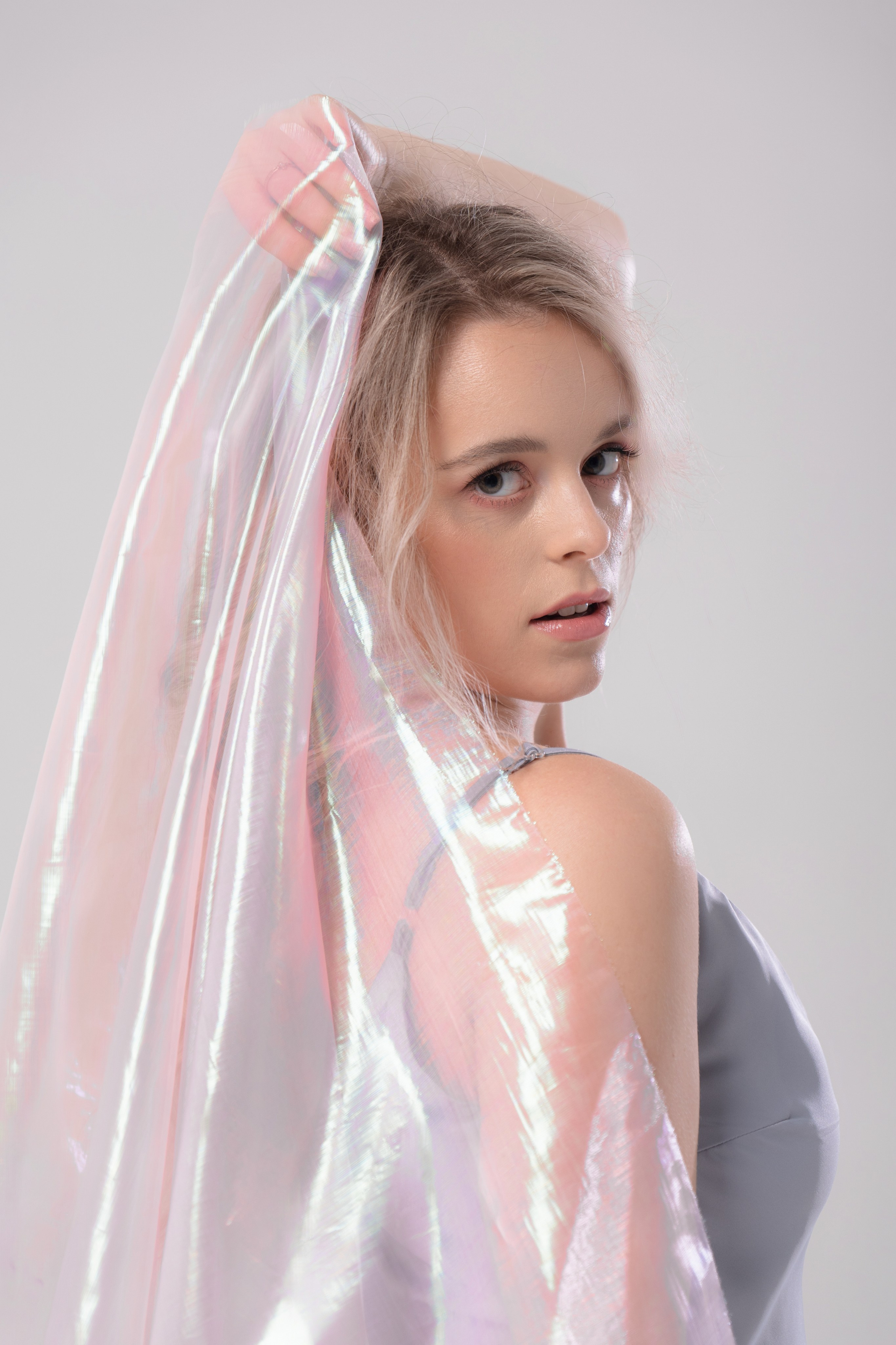 Женская фотосессия на циклораме. Портретный и репортажный фотограф в Сочи Рамодина Юлия