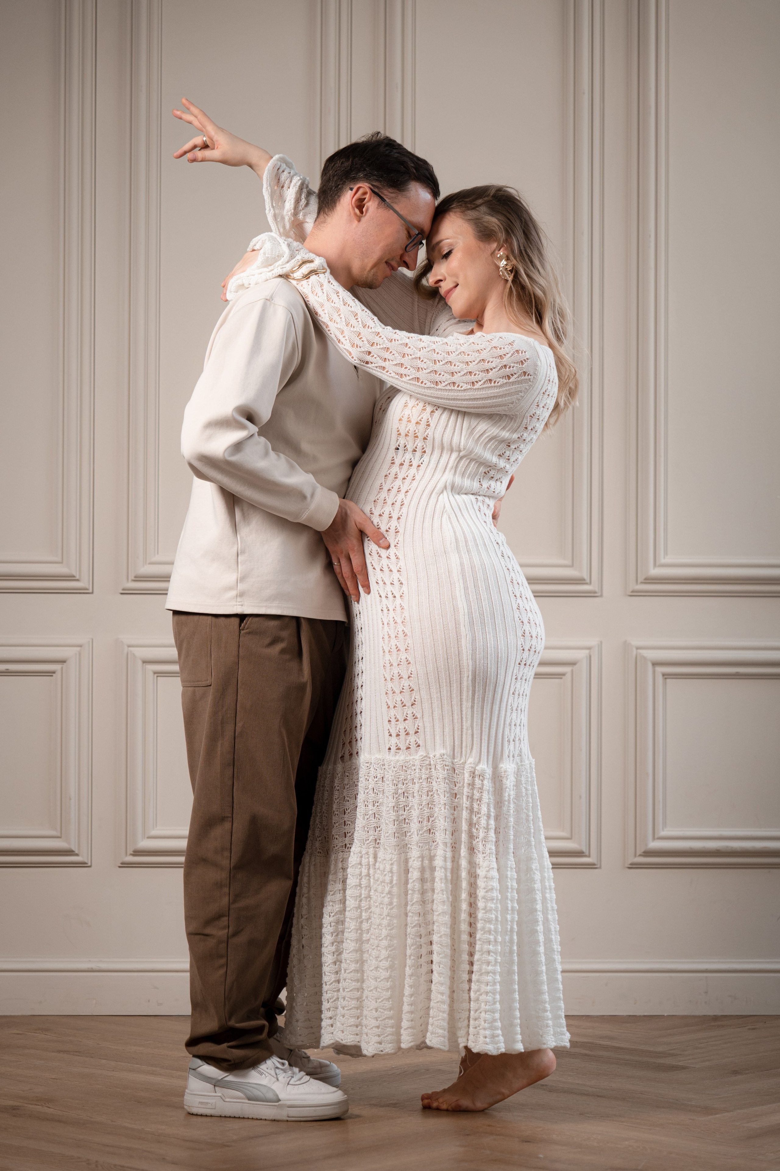 Семейная фотосессия в студии. Портретный и репортажный фотограф в Сочи Рамодина Юлия