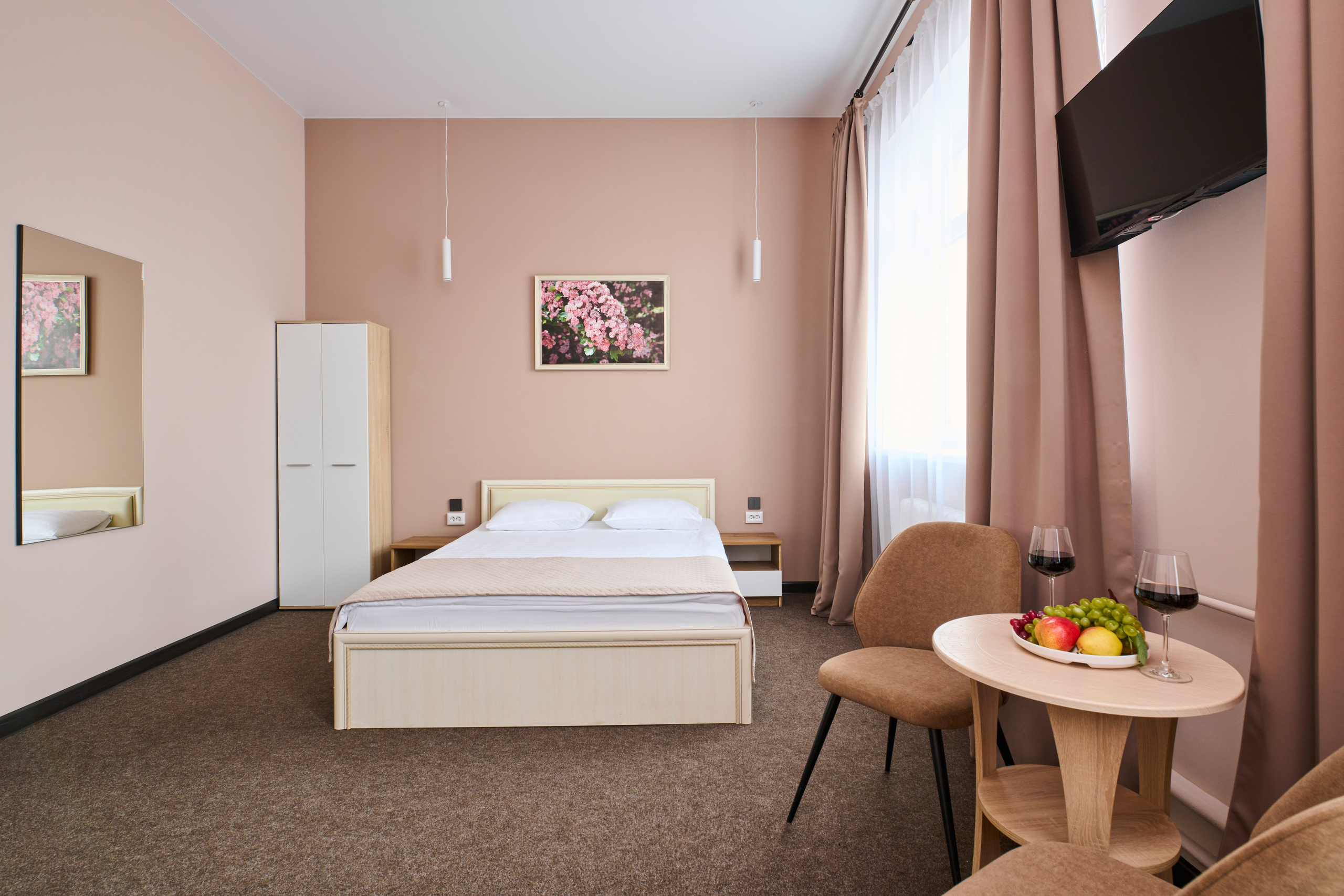 Съёмка отеля. Автомобильный и интерьерный фотограф в Минске Александр Тагаев