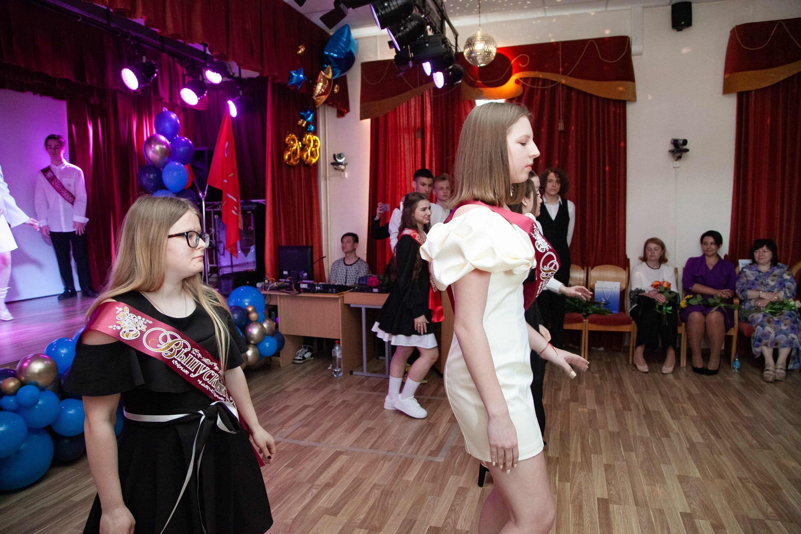 Выпускной 11 класса. Фотограф Перминов Никита СПБ