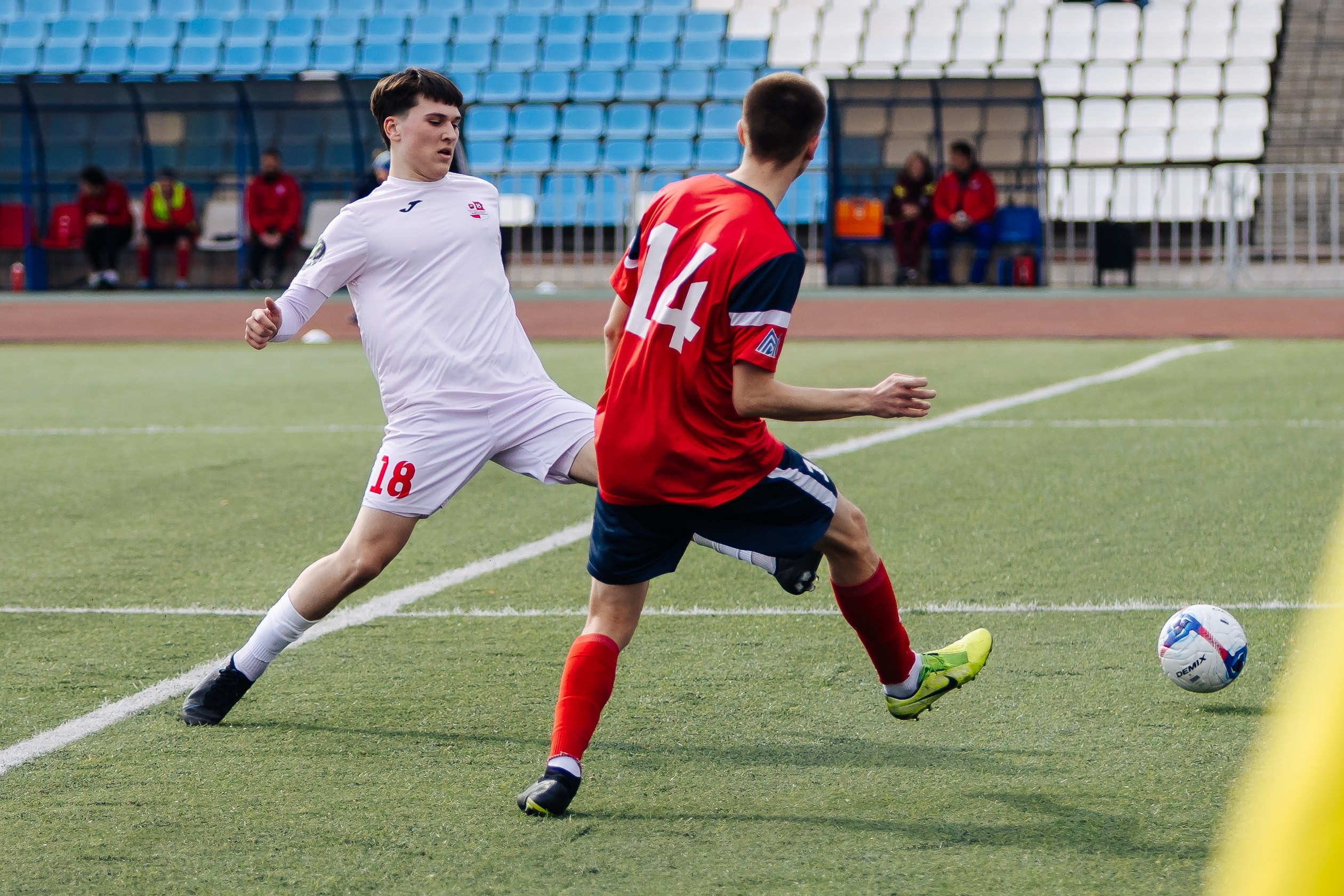 ФК «Металлург-Магнитогорск» vs ФК «ОСШ-Челябинск-М» // 05.04.25. Денис Прохоров Фотограф в г. Магнитогорск
