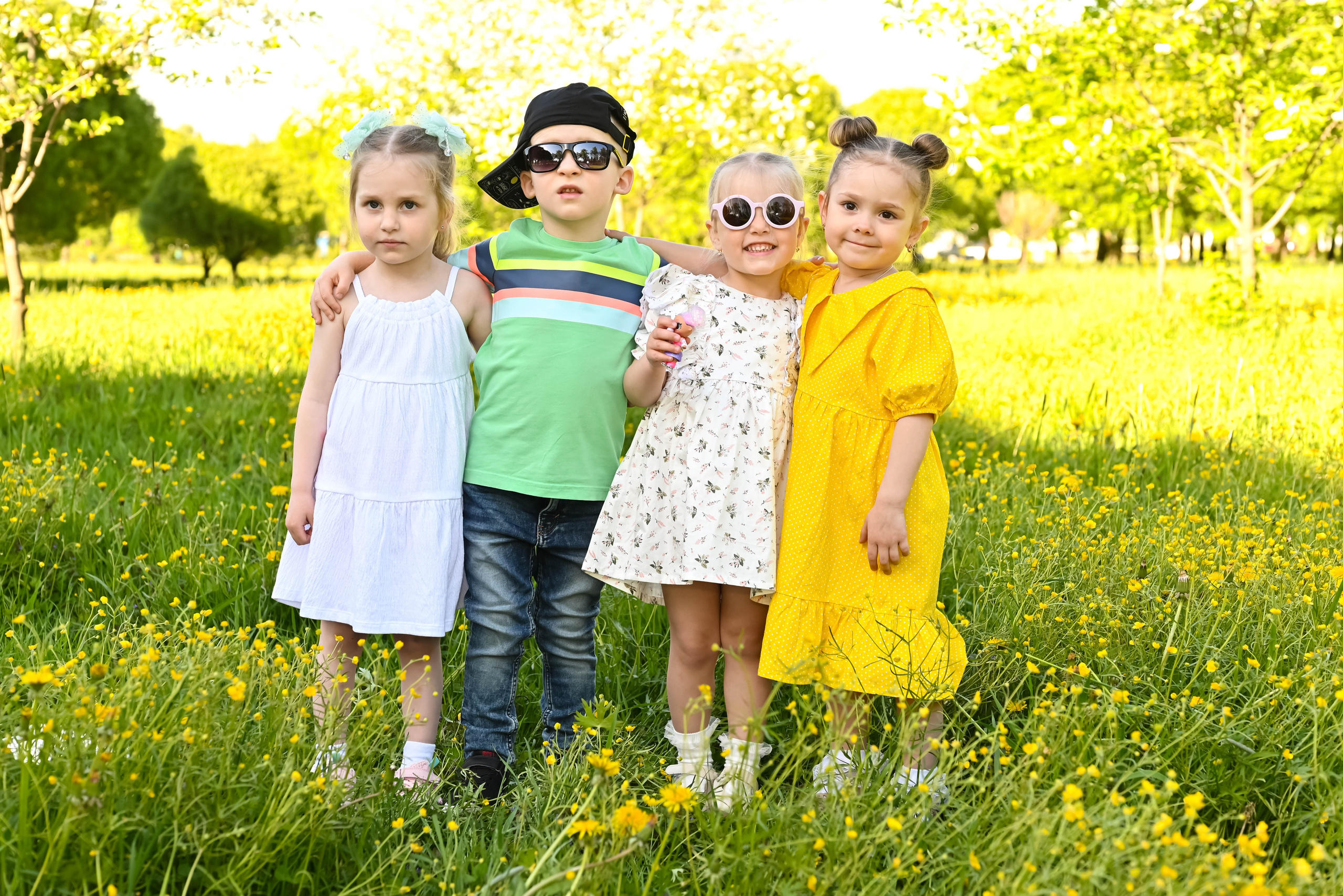 Одуванчики. Выпускные альбомы для детских садов Санкт-Петербург
