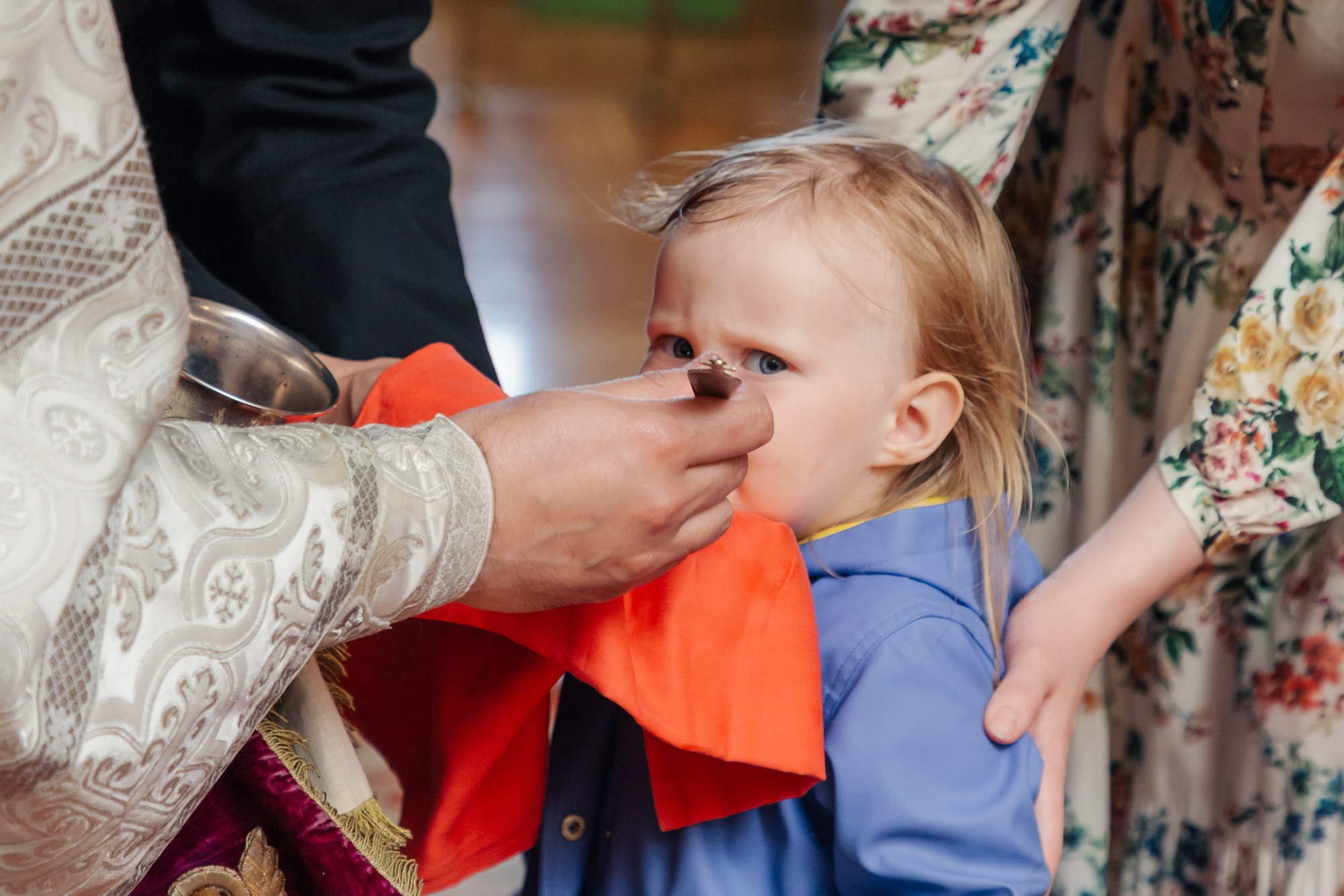 крещение без крестных, где можно покрестить, Никольский собор сколько стоит крещение, где провести крещение без крестных, цена крестин в спб