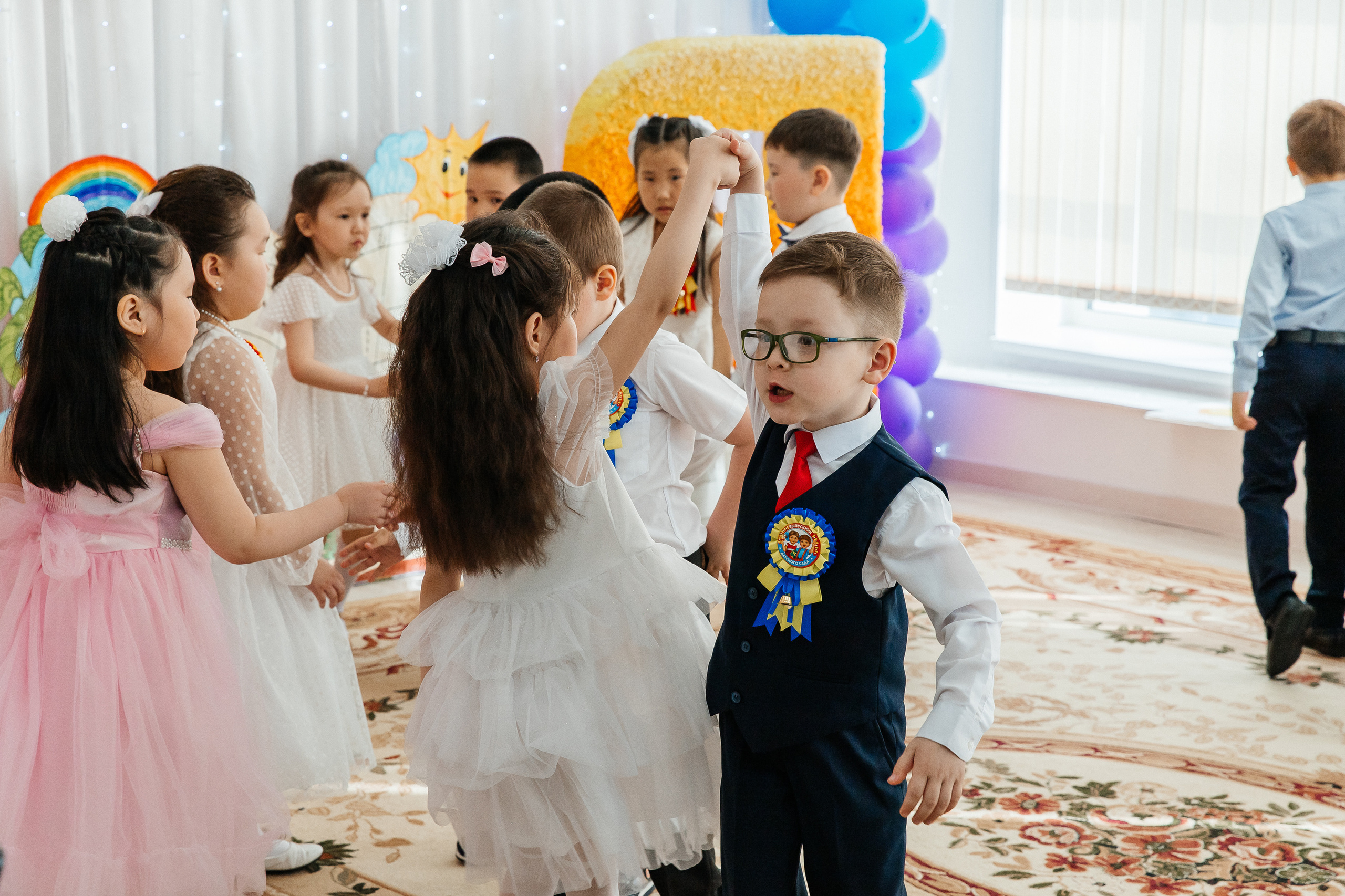 Выпускной Колокольчик 2023. Воронистая Анастасия. Фотограф Якутия, Томпонский район