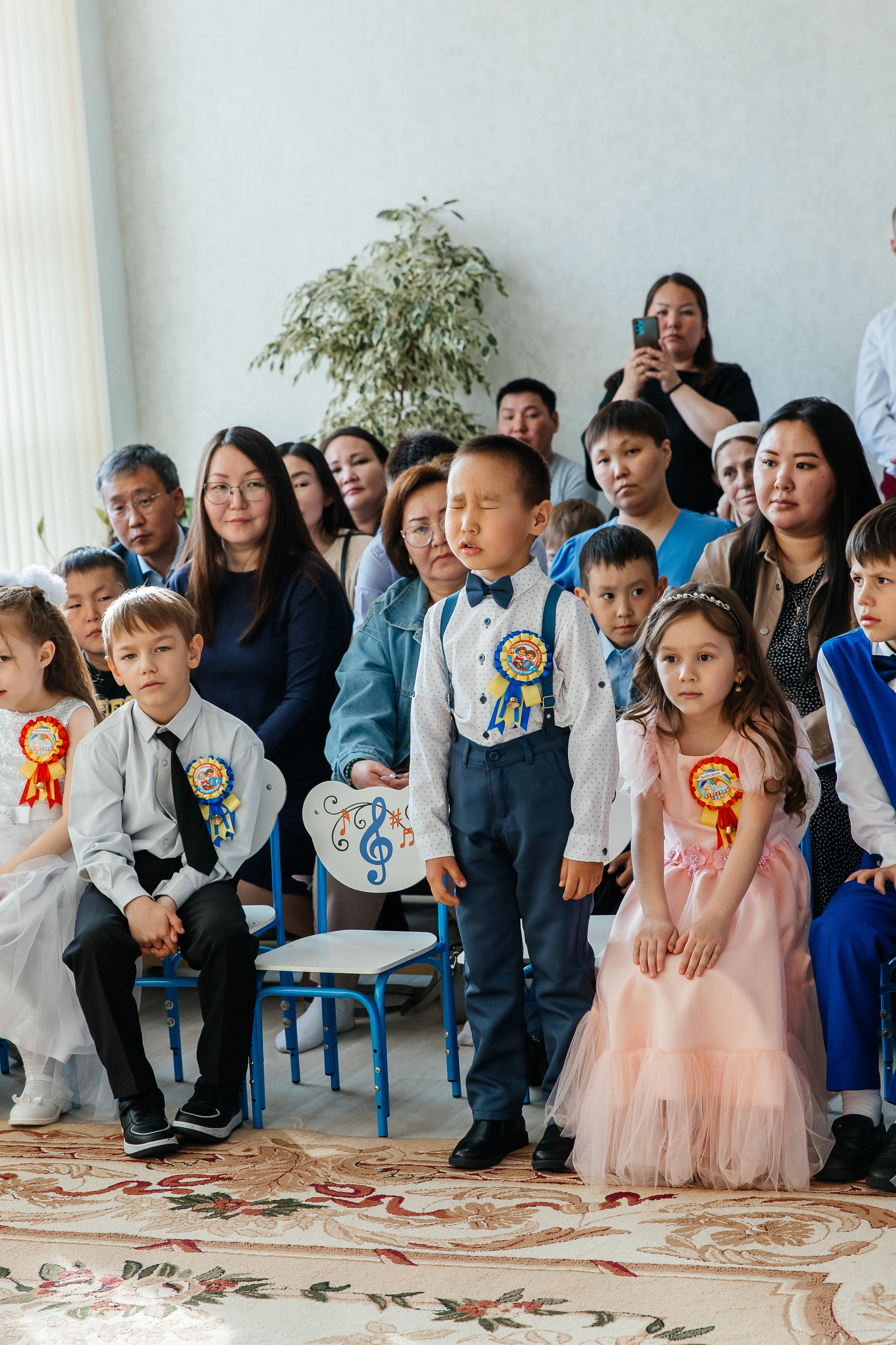 Выпускной Колокольчик 2023. Воронистая Анастасия. Фотограф Якутия, Томпонский район