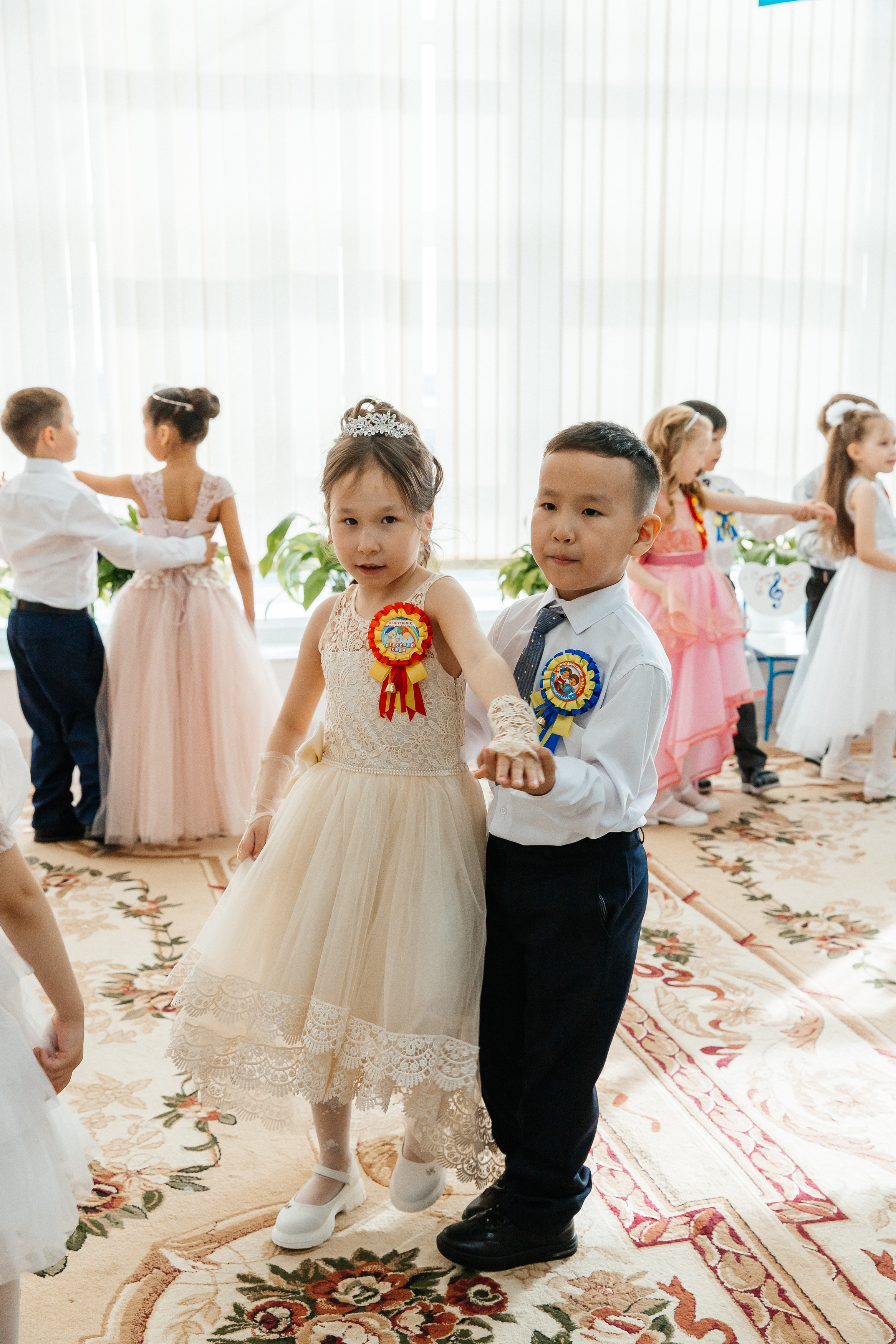 Выпускной Колокольчик 2023. Воронистая Анастасия. Фотограф Якутия, Томпонский район