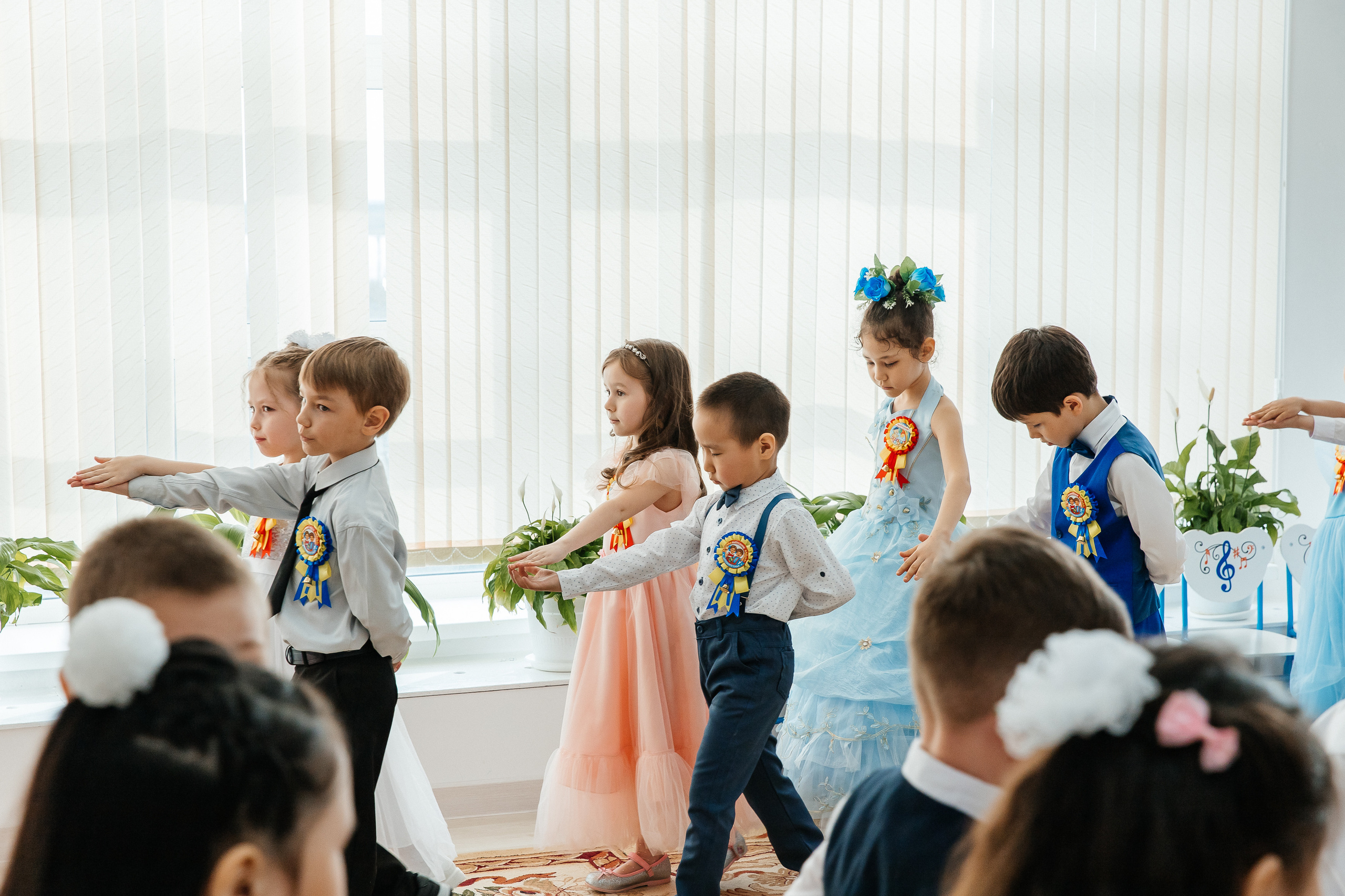 Выпускной Колокольчик 2023. Воронистая Анастасия. Фотограф Якутия, Томпонский район