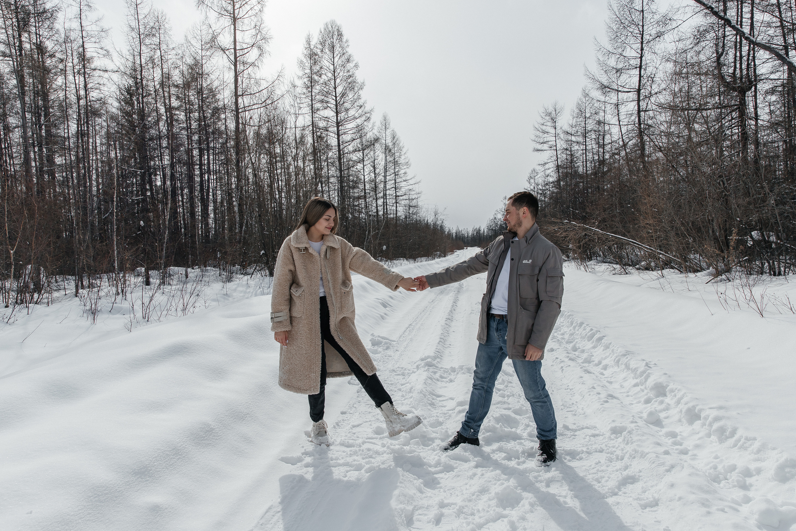 Катя и Дима. Воронистая Анастасия. Фотограф Якутия, Томпонский район