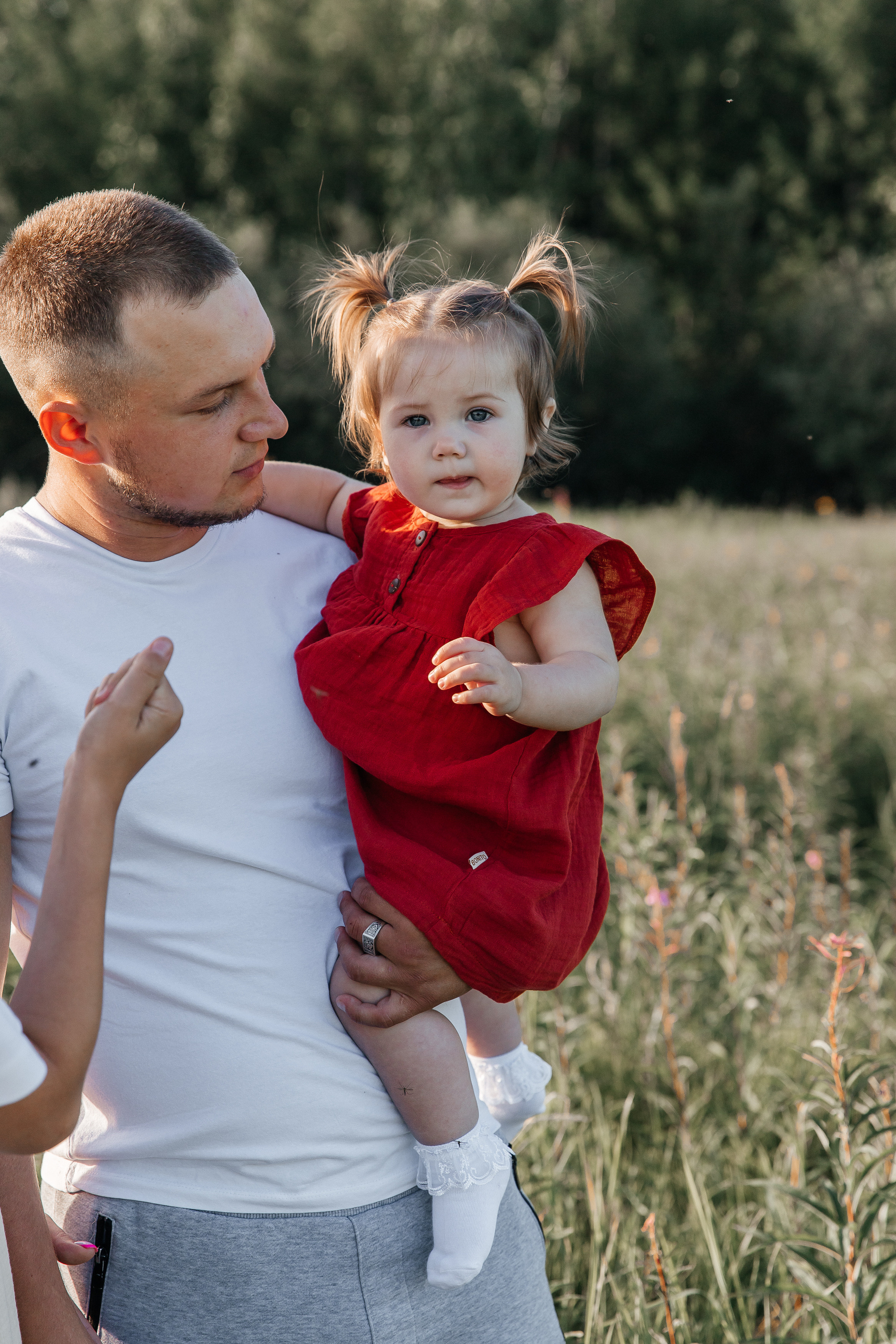 Валя, Дима и детки. Воронистая Анастасия. Фотограф Якутия, Томпонский район