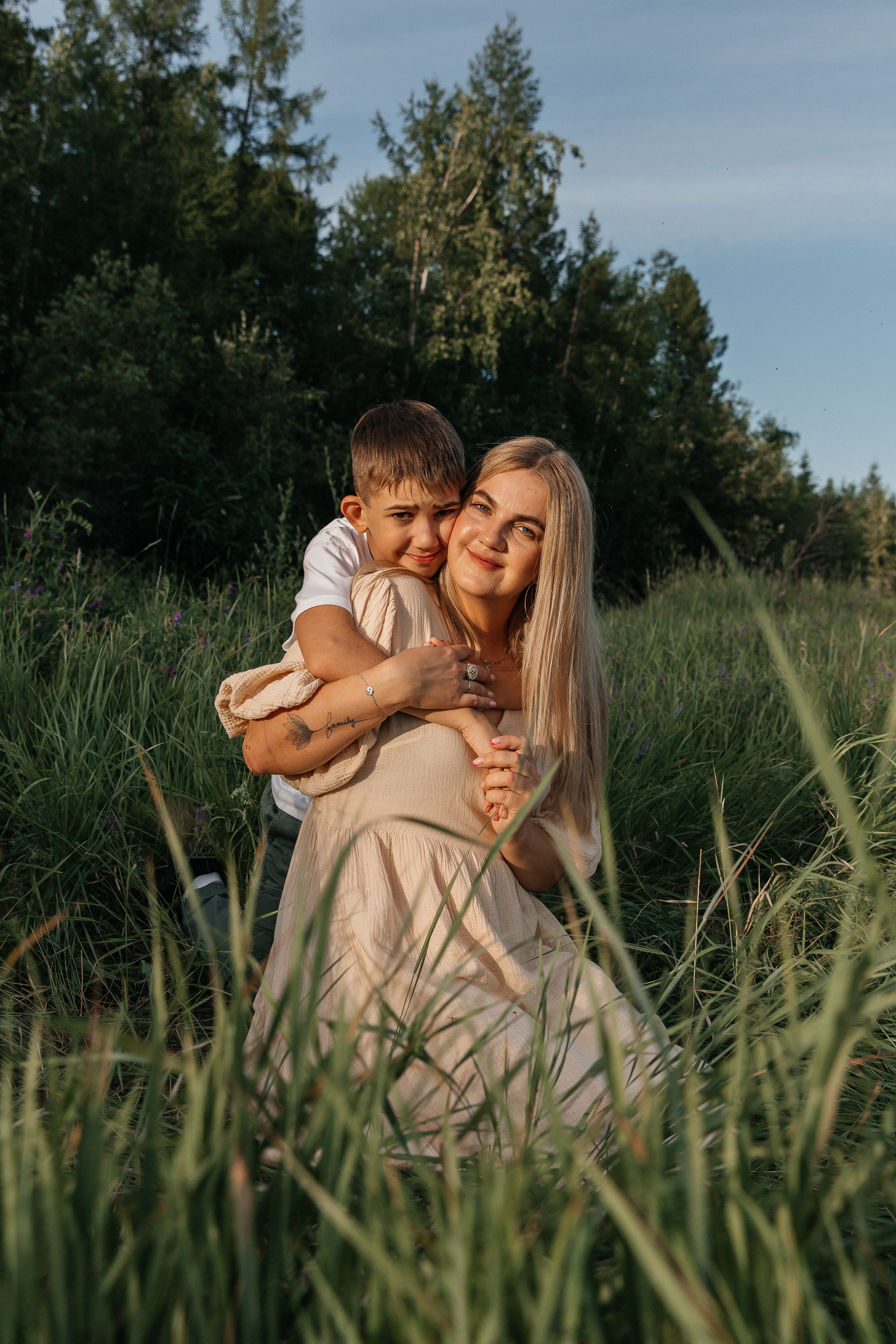 Валя, Дима и детки. Воронистая Анастасия. Фотограф Якутия, Томпонский район