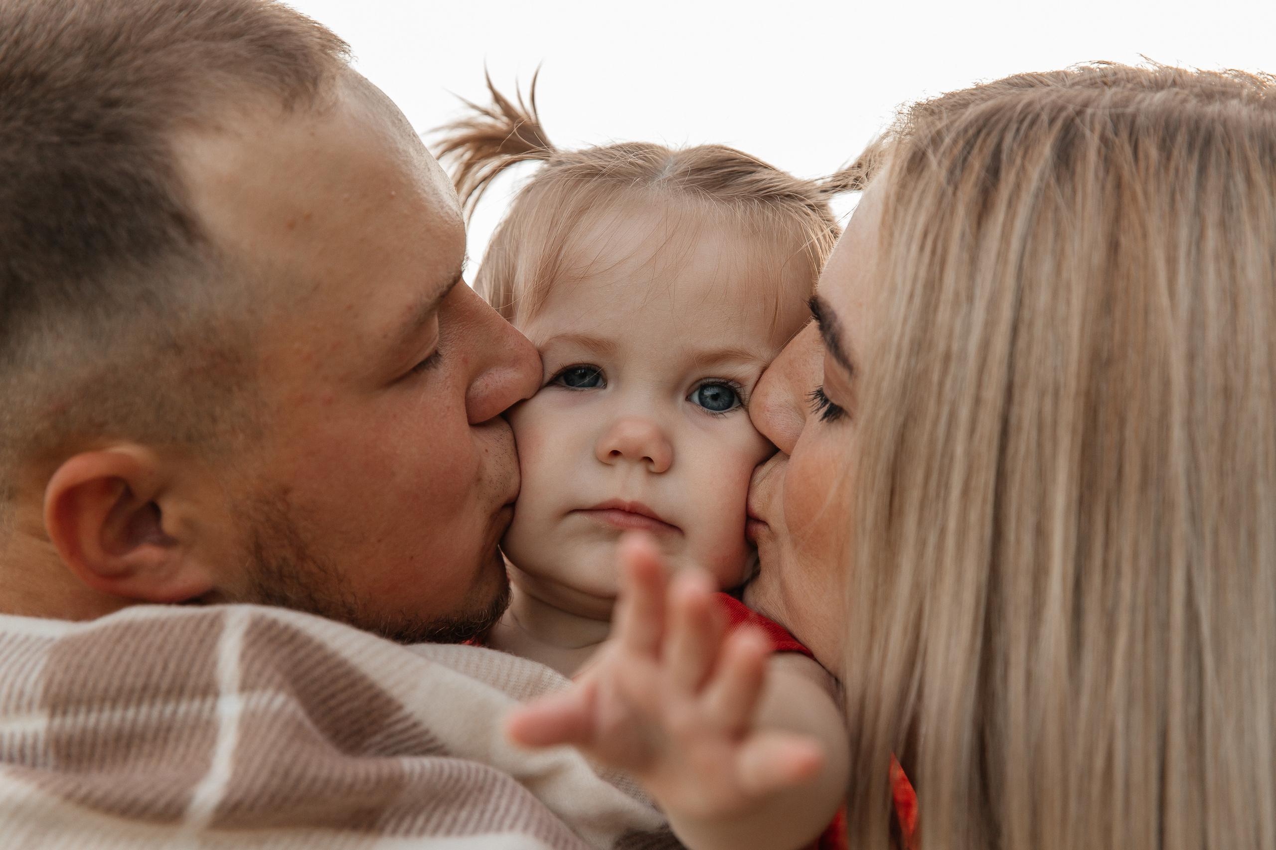 Валя, Дима и детки. Воронистая Анастасия. Фотограф Якутия, Томпонский район