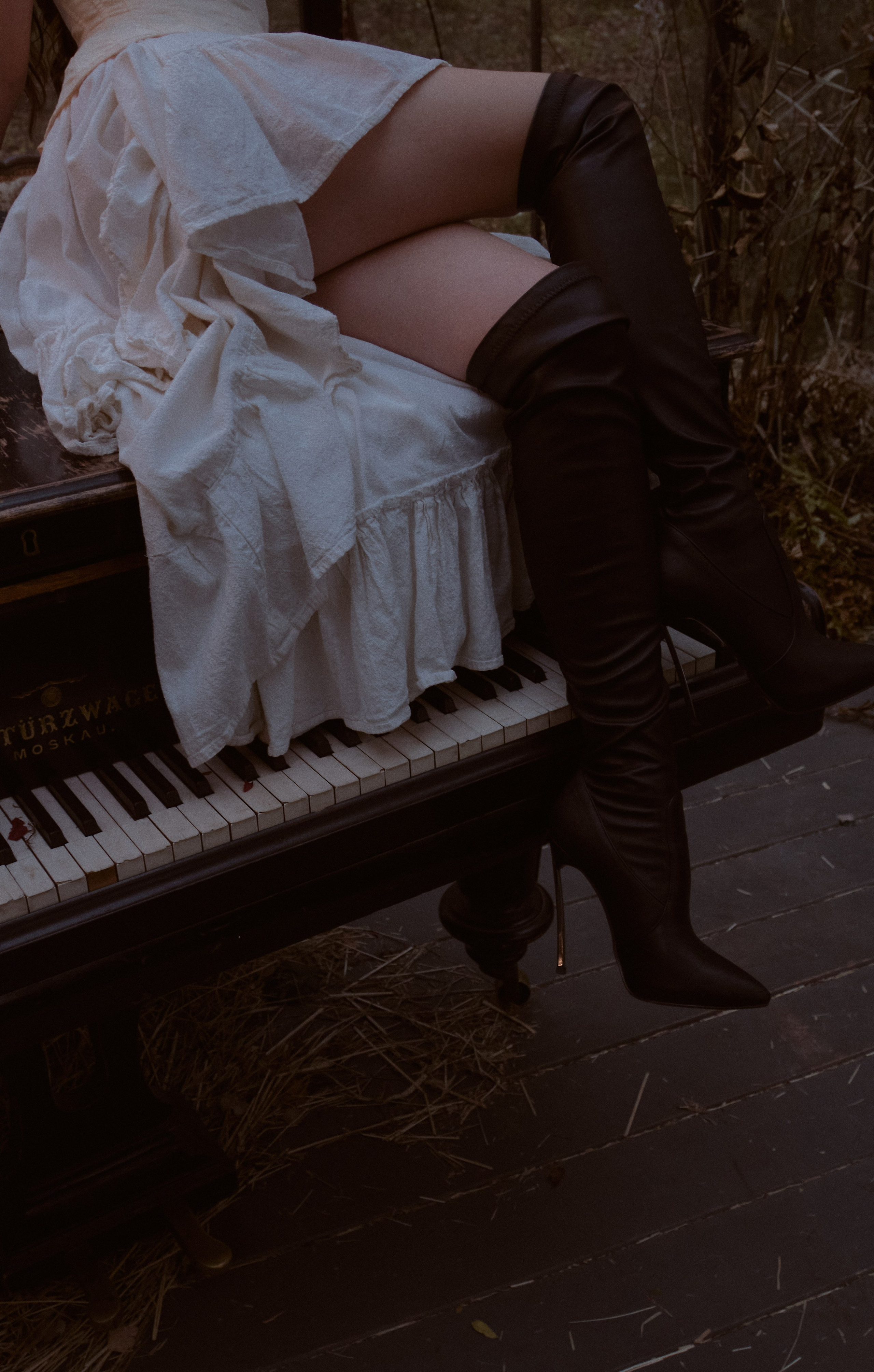 Вампирша. Фотограф лавстори Москва/МО Приятелева Ангелина