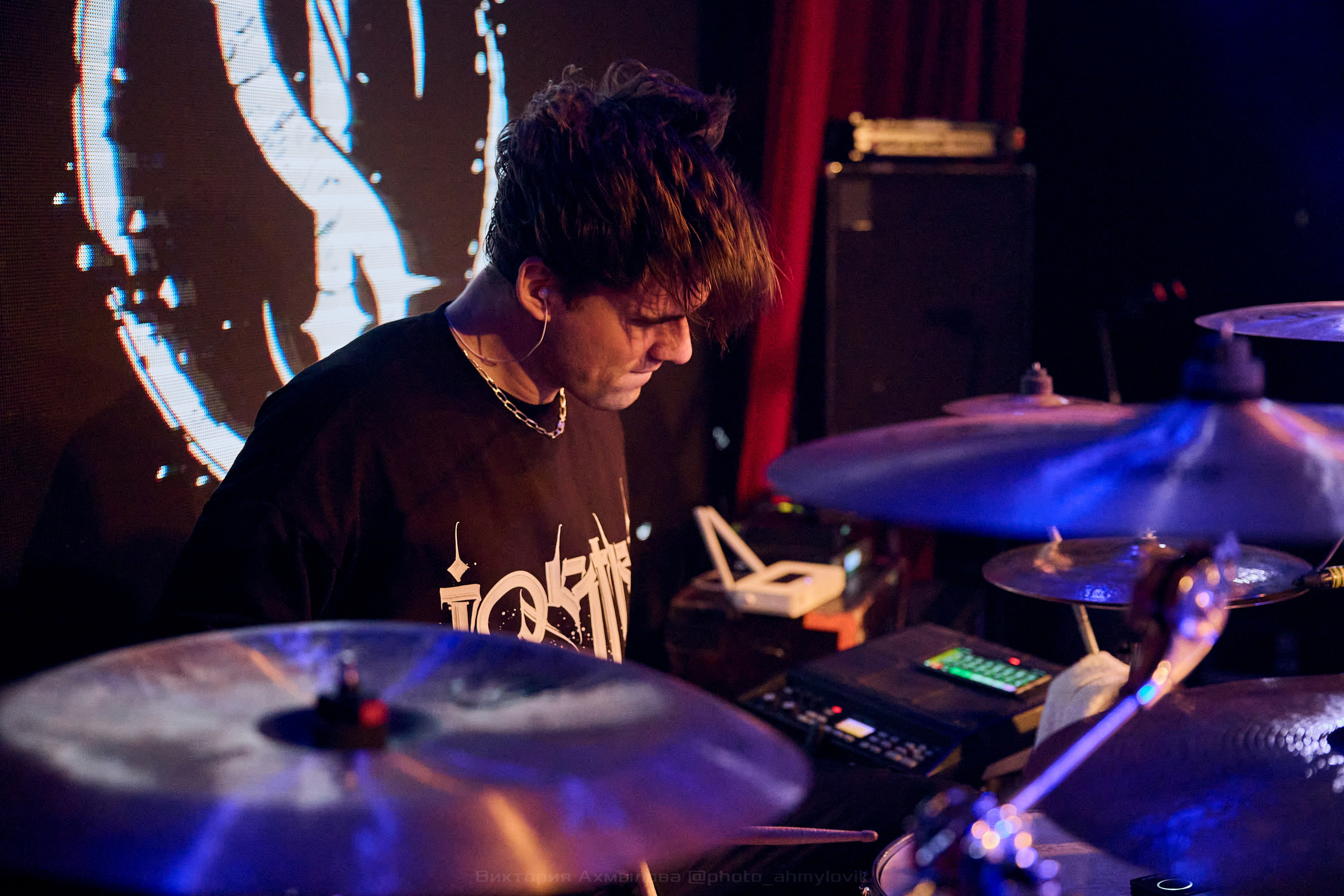 26.06.2024 iOstra 16 Тонн. Виктория Ахмылова. Фотограф в Москве