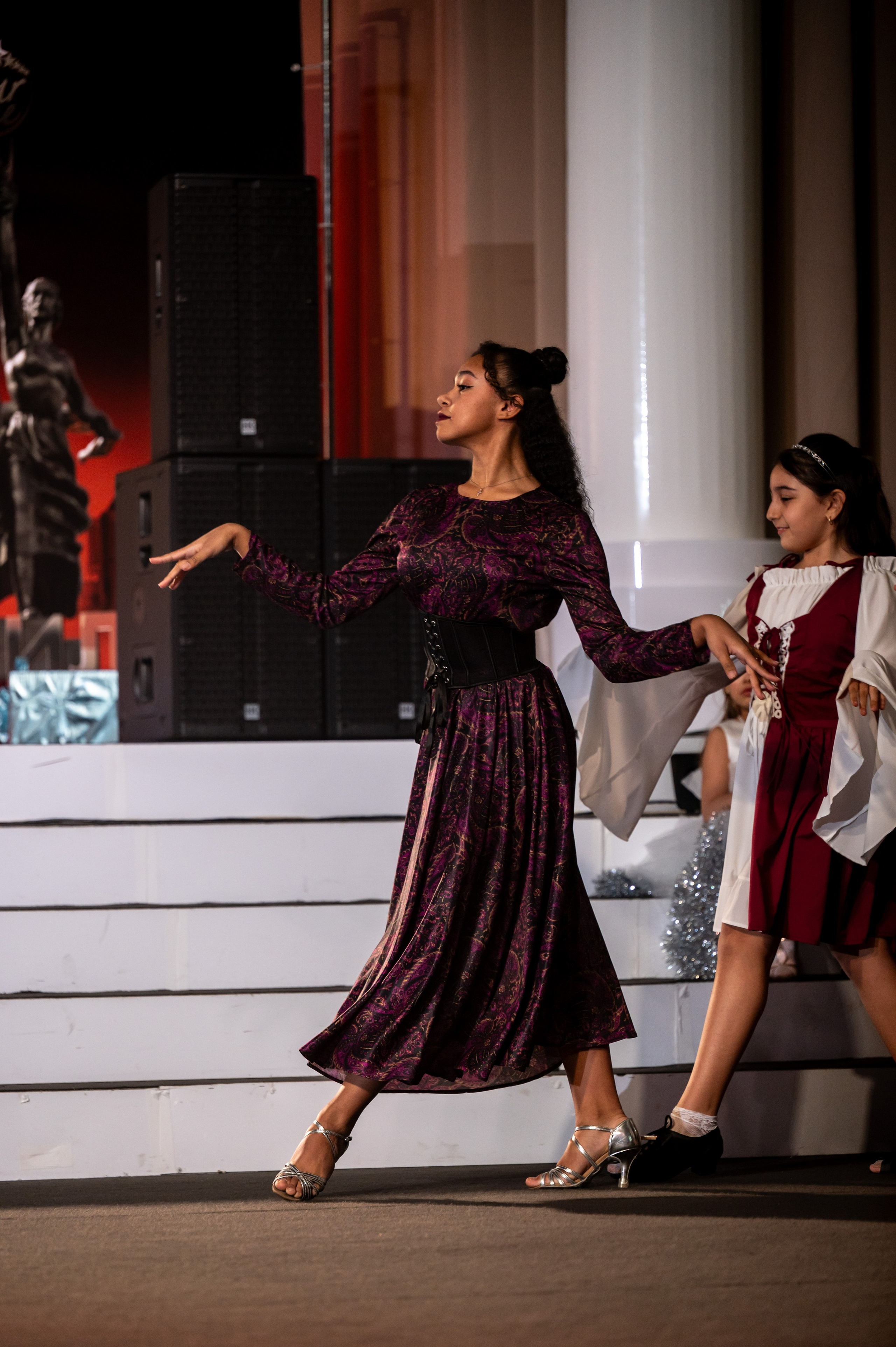 SL Новогодний отчетный концерт 2024/2025. Спортивный фотограф в Туле и Тульской области. Файсханова Фото Спорт