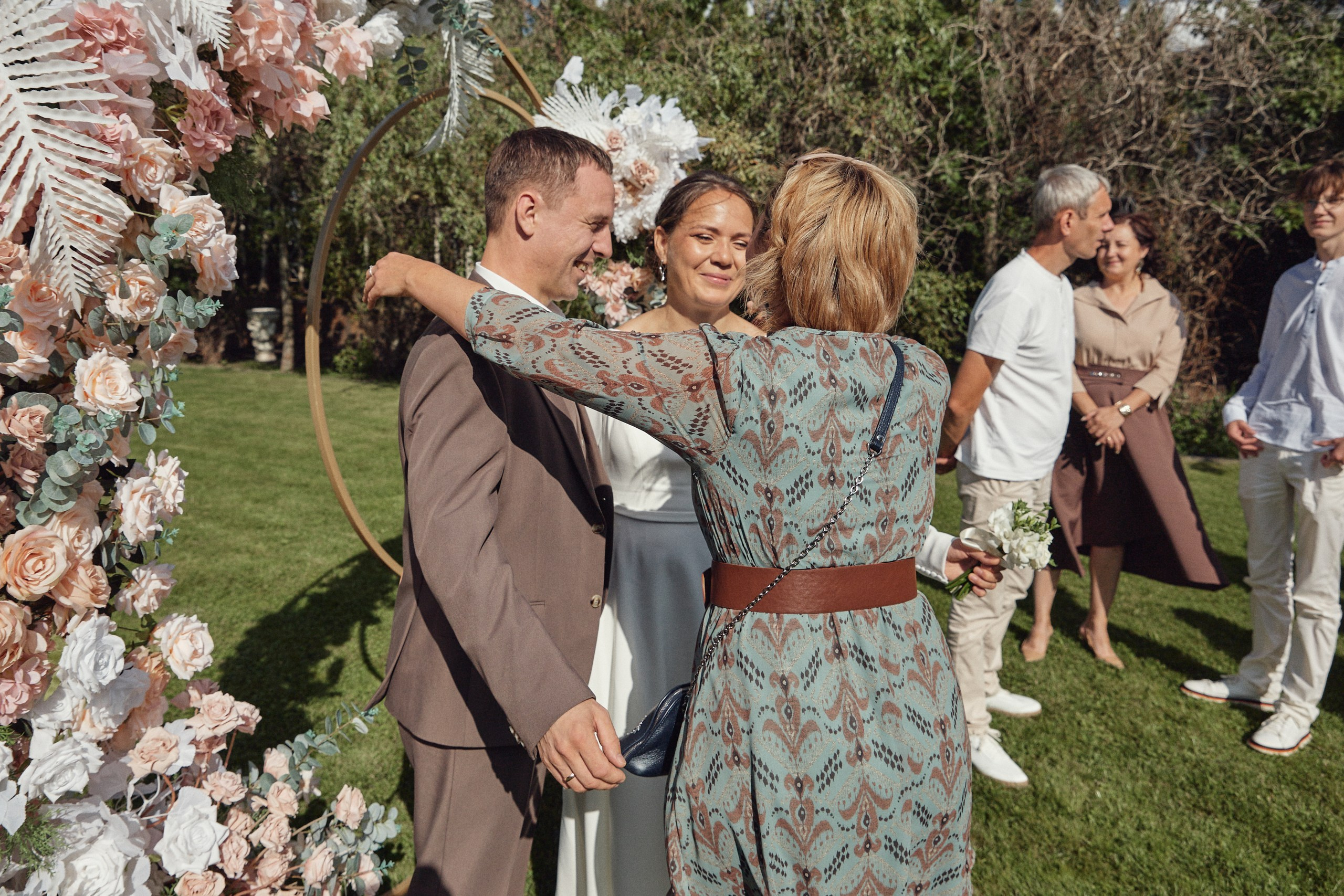 Счастье здесь. Свадебный фотограф Антон Артюшин. Работаю в Нижнем Новгороде и Москве