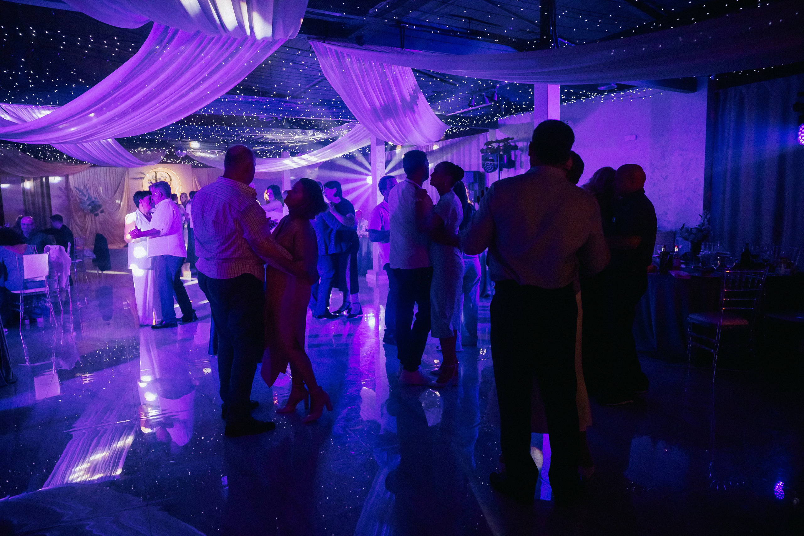 Даниил и Алина. Вечер любви. Свадебная фотография. Арина Рубах