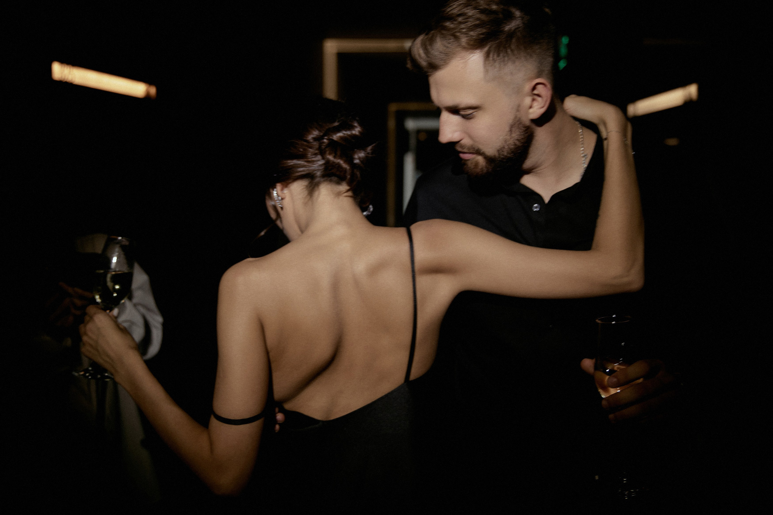 TOTAL BLACK. Дмитрий Мазуркевич: Профессиональный Репортажный Фотограф