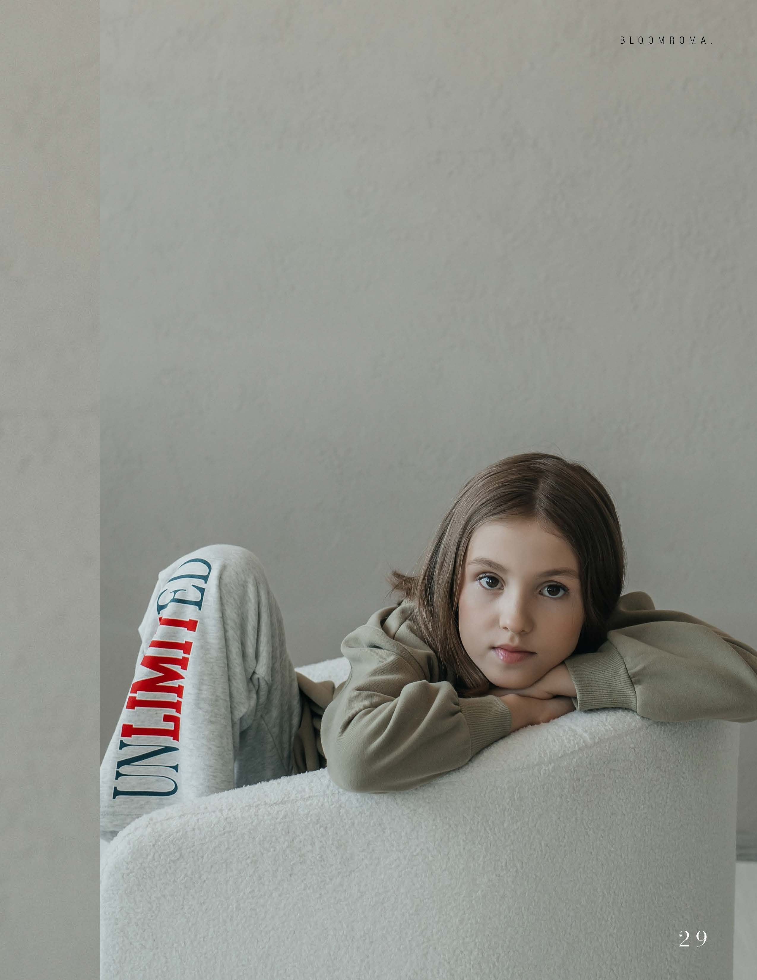 Заграничные журналы. Фотограф Ярмишко Дарья. Выпускные фотокниги