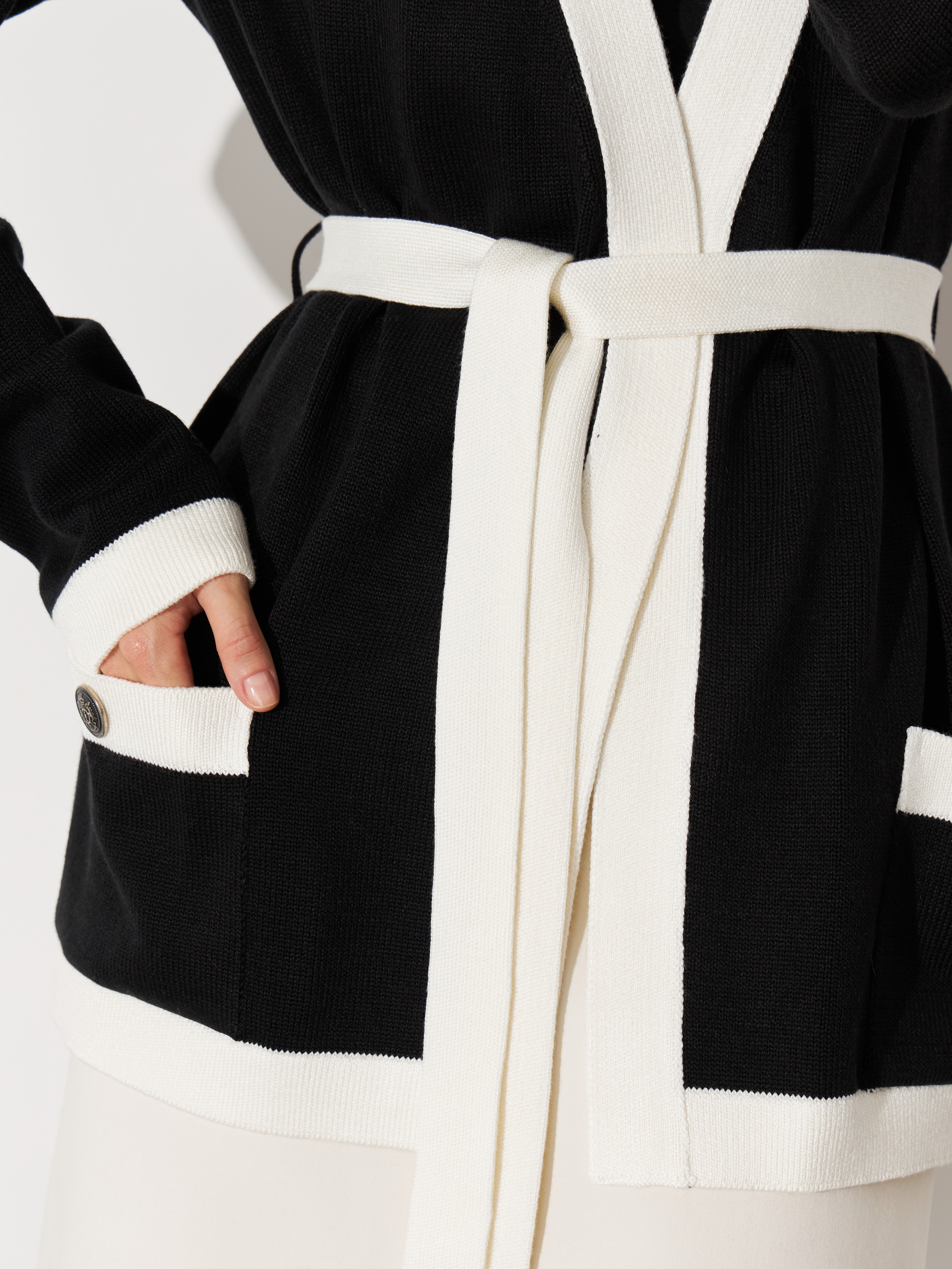 Buro Photoplay for 99colorspace. Fashion фотограф в Москве Алиса Деко