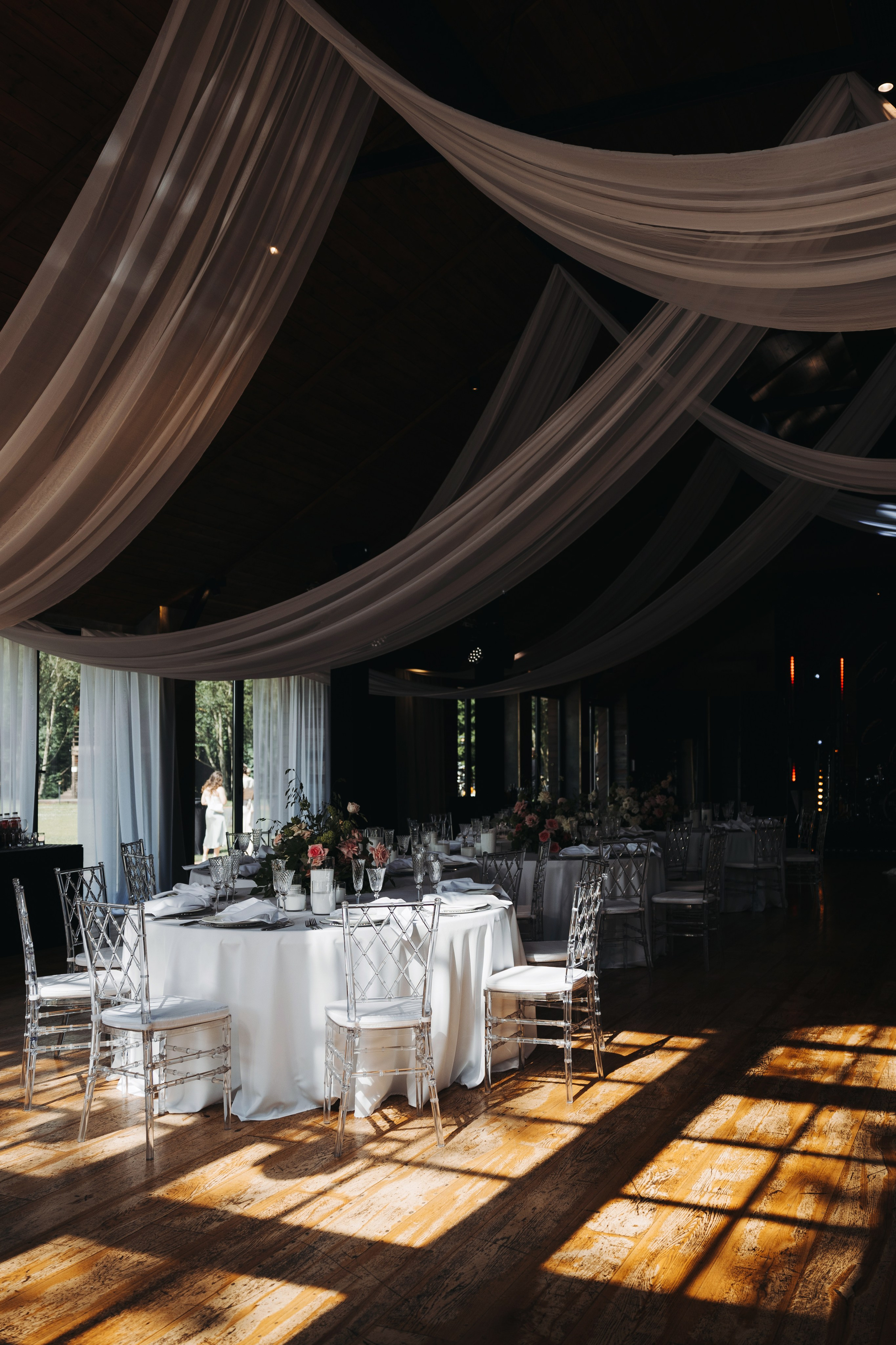 Свадебная съемка в Яхт-клубе SkyRiver, свадебная съемка в Яхт-клубе Скай Ривер. Свадебный фотограф Москва Анастасия Храмова