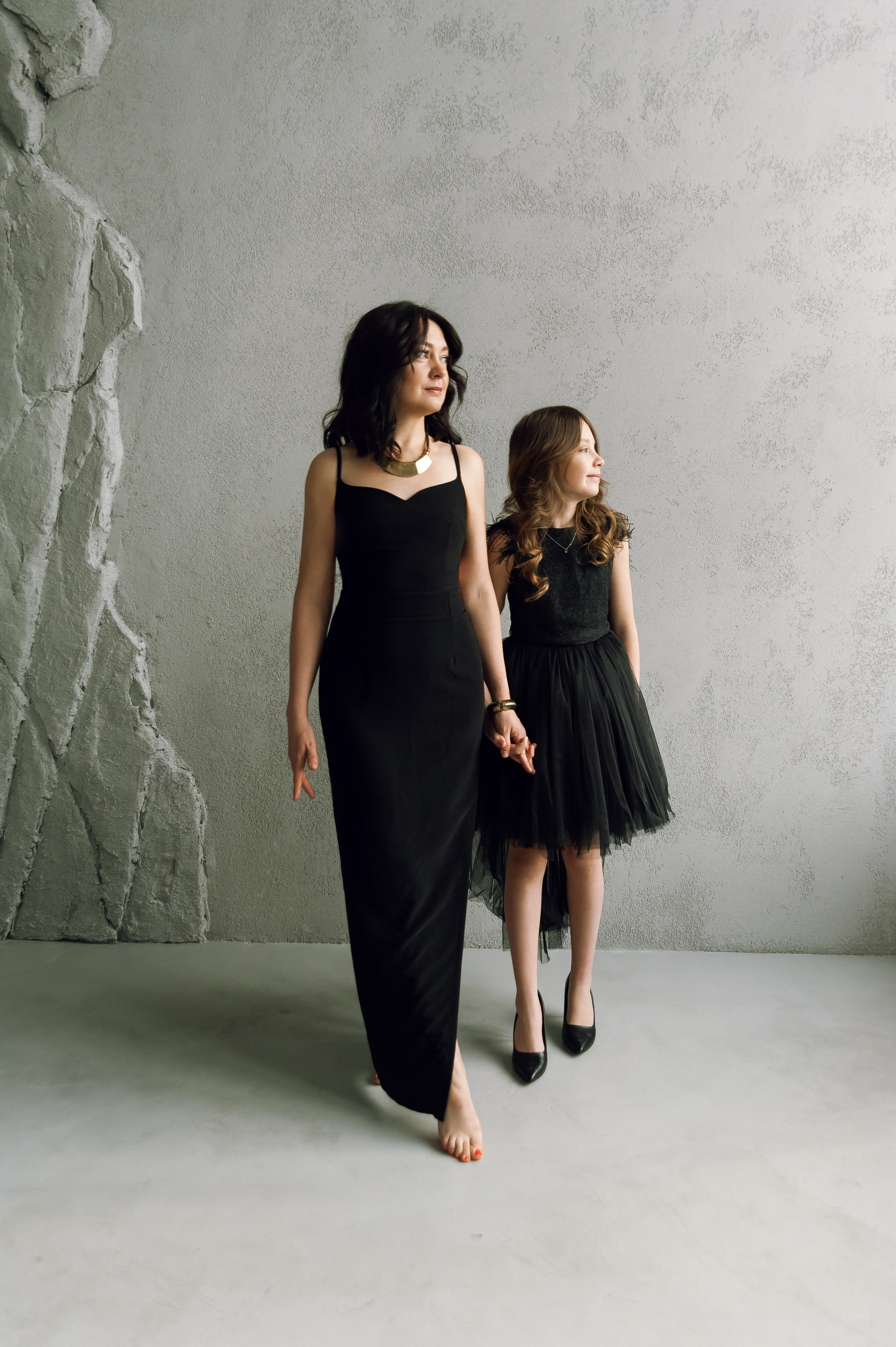 Алсу+Даша, Новый Год в студии. Фотограф в Екатеринбурге Артём Зайнетдинов