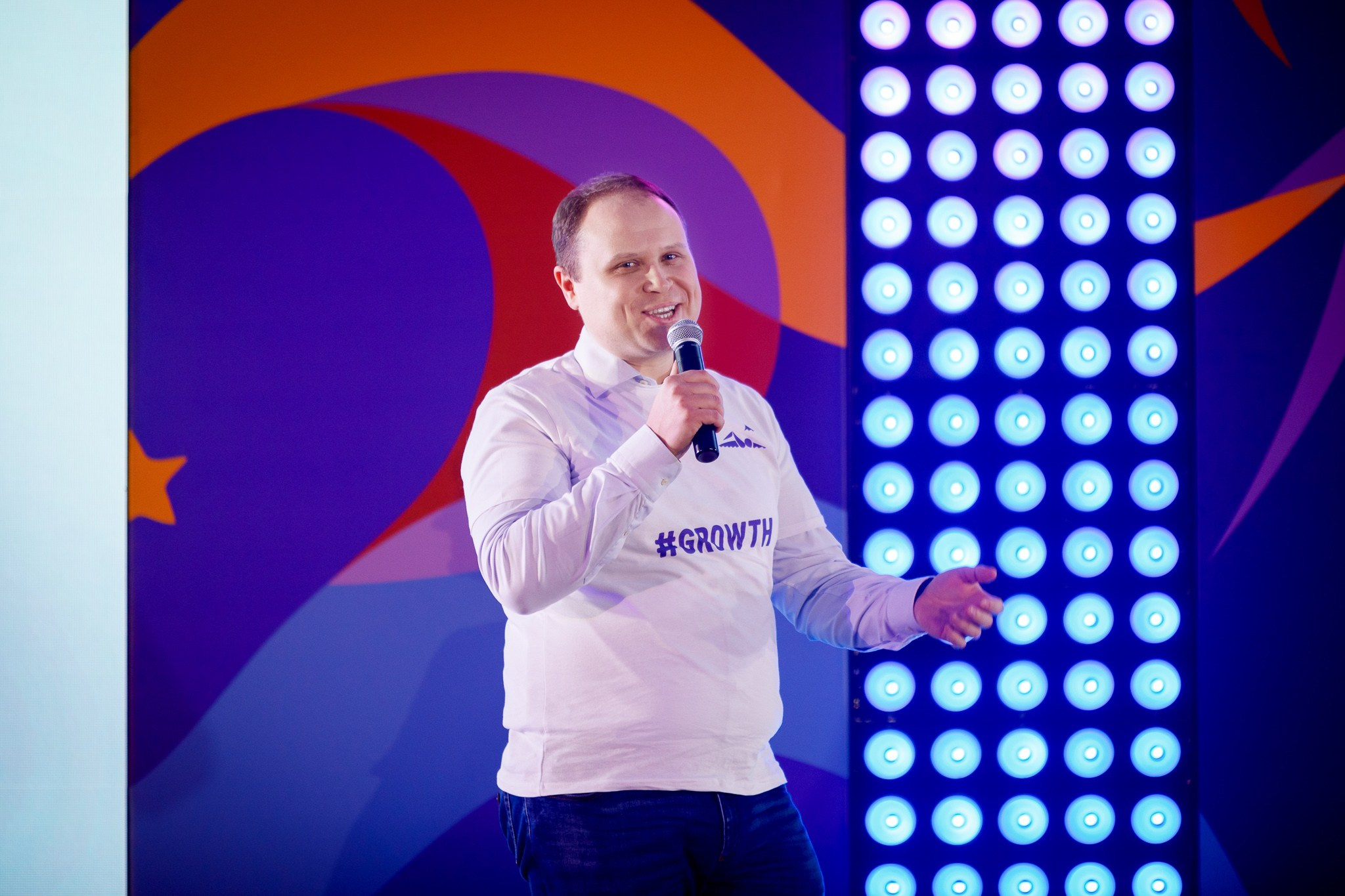 Mondelis. Ретушер Довгуля Александр