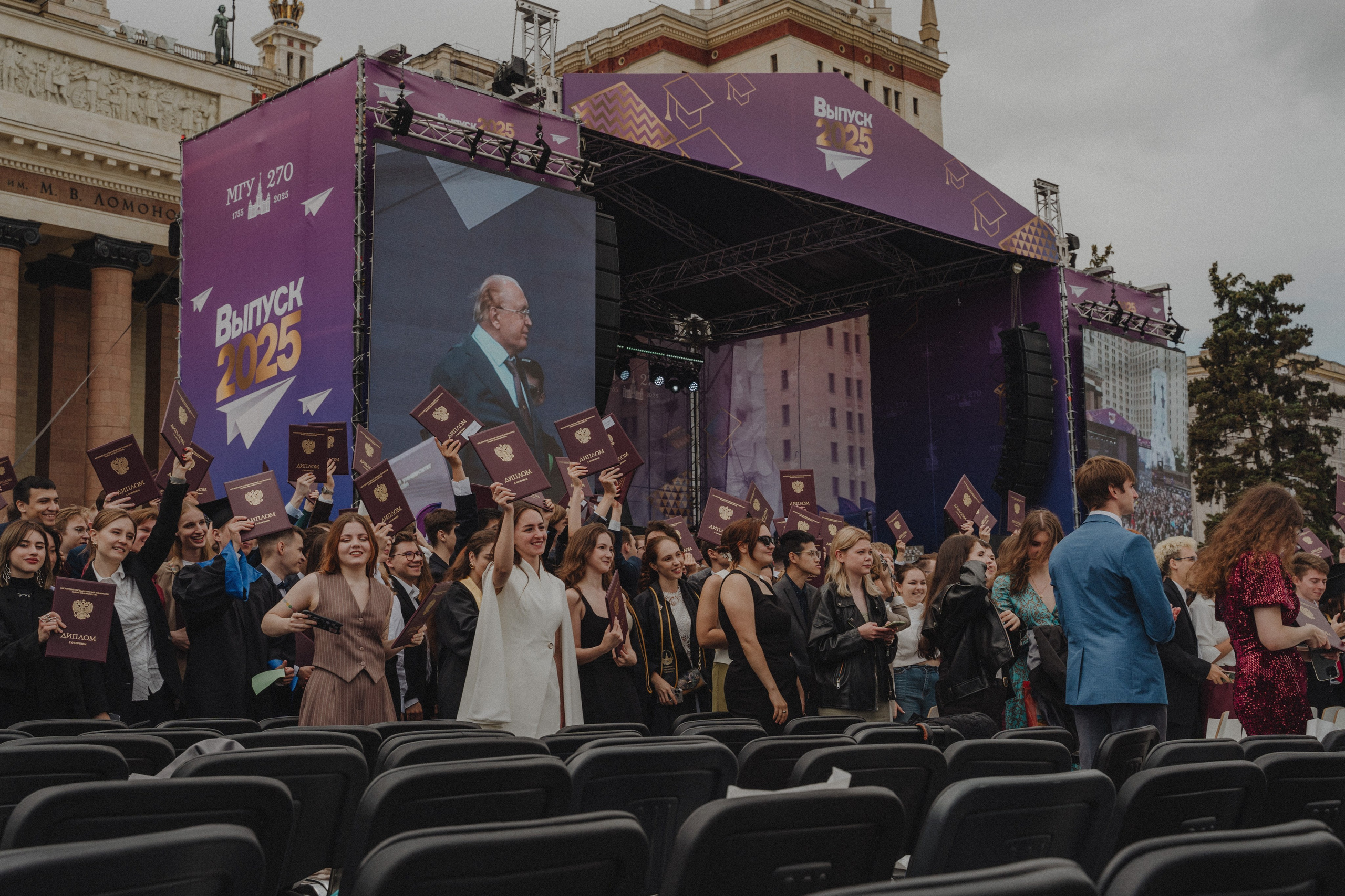 Выпускной МГУ. Портретный фотограф в Москве Эмиль Халиков